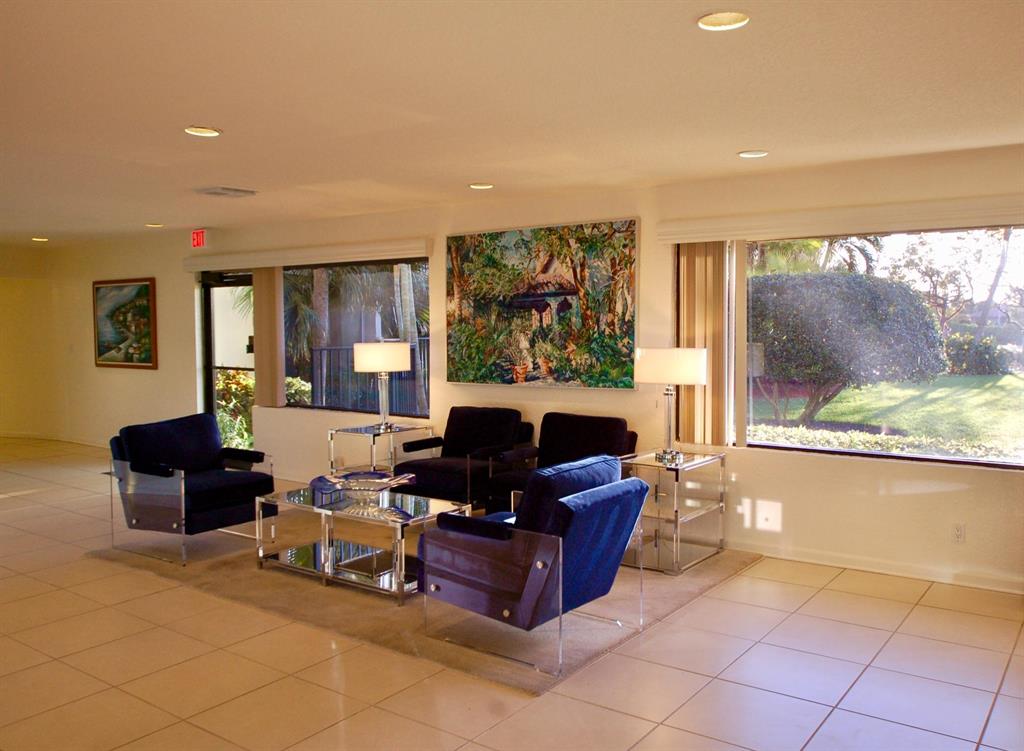 Palm Beach Harbour Club - Residential Lease