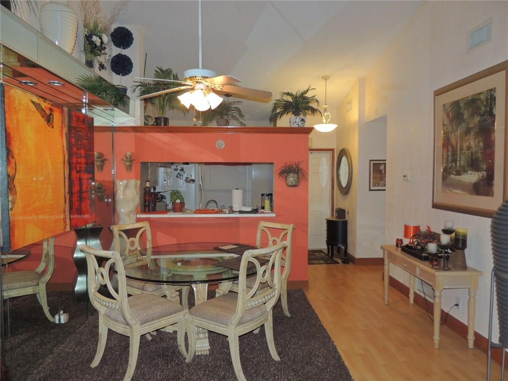 Pines of Oakland Forest W - Residential