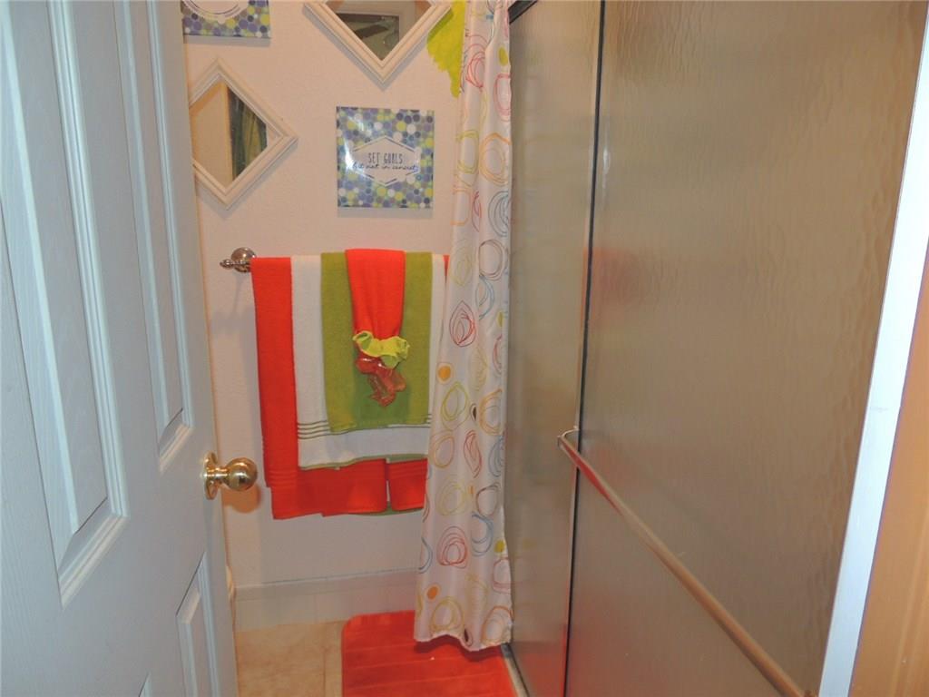 Pines of Oakland Forest W - Residential