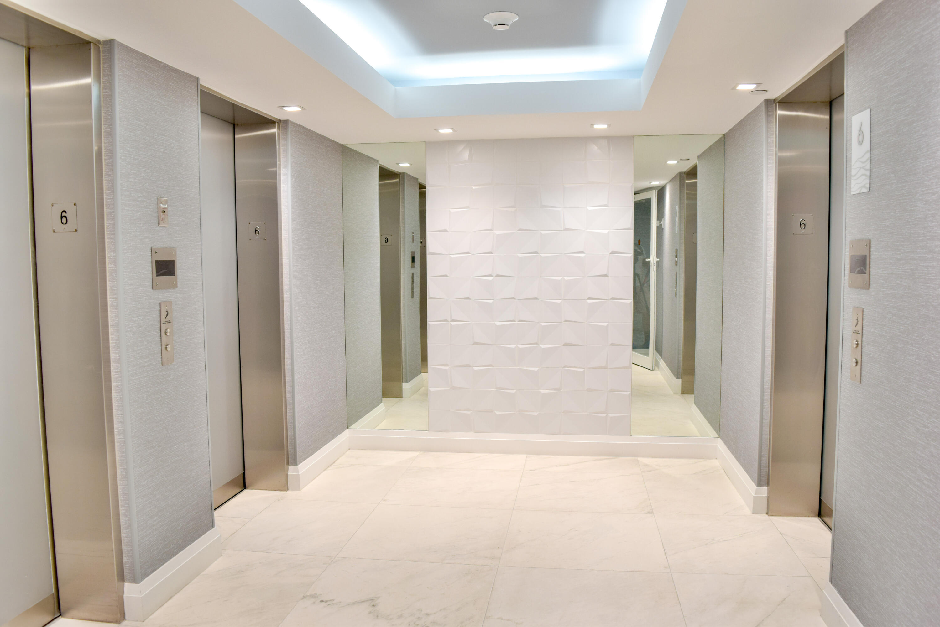 CORONADO AT HIGHLAND BEACH CONDO - Residential