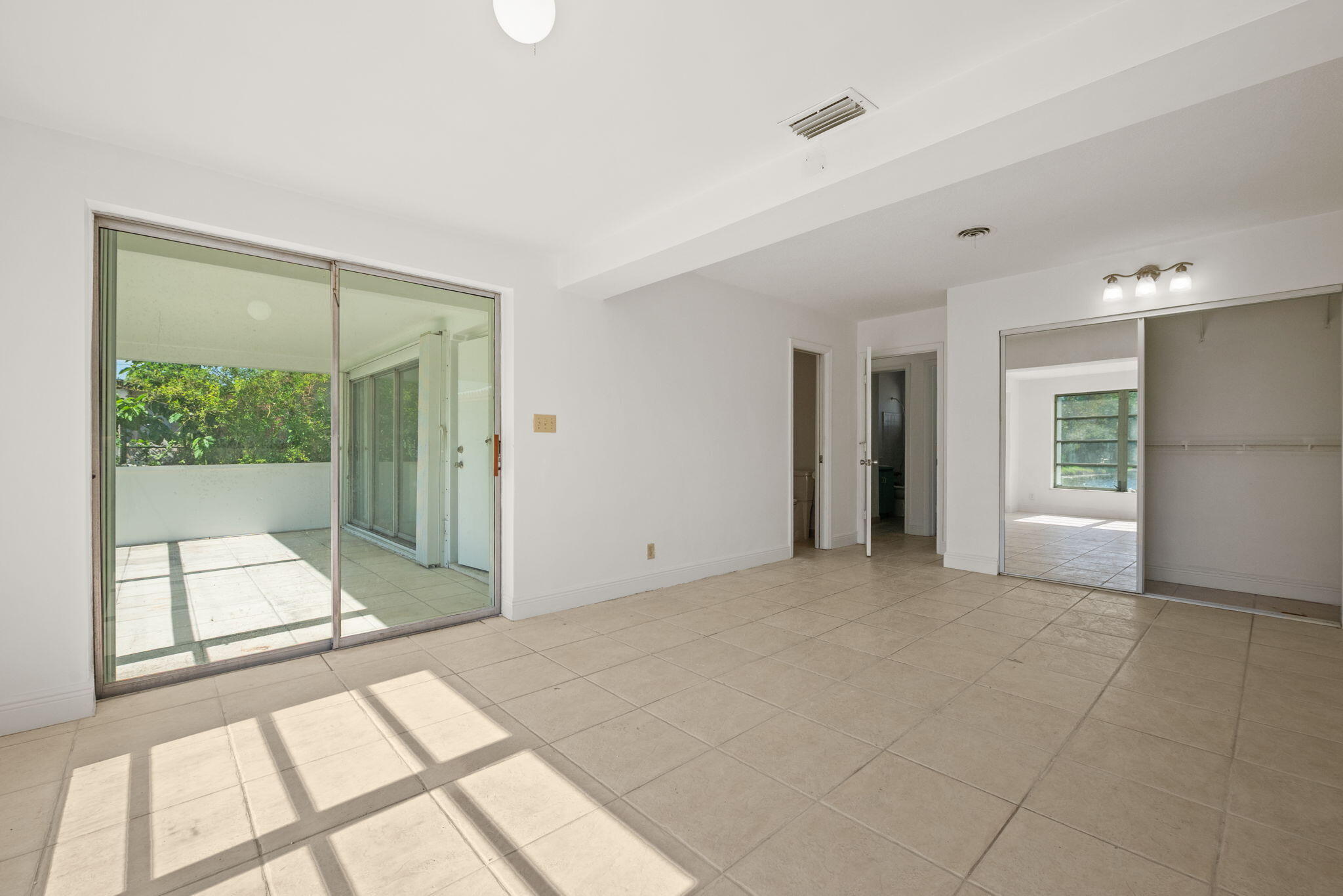 TAMARAC LAKES NORTH - Residential