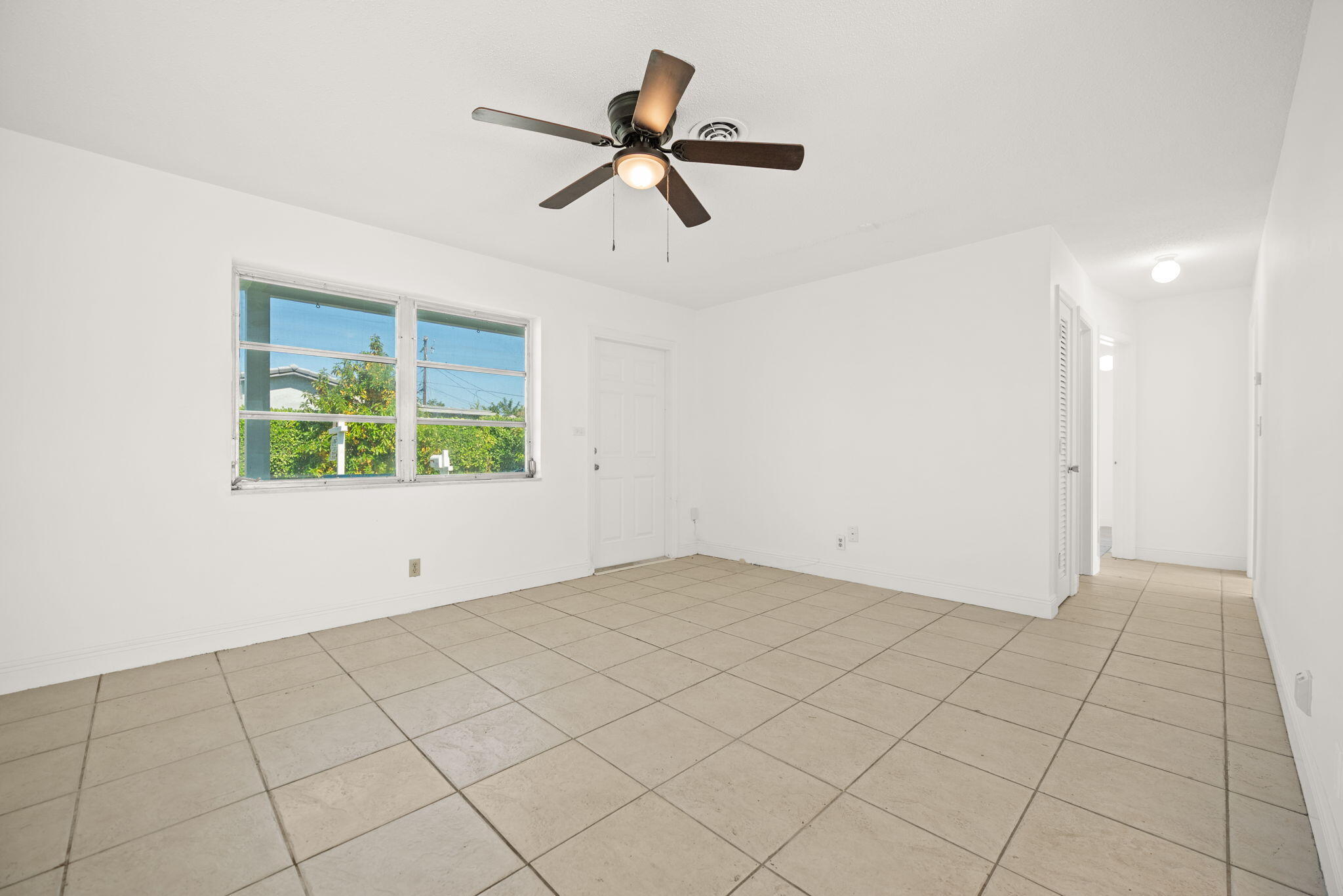 TAMARAC LAKES NORTH - Residential