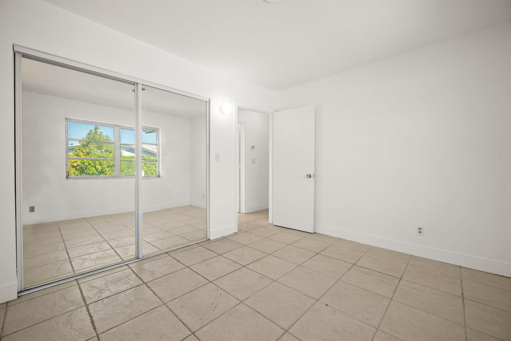 TAMARAC LAKES NORTH - Residential