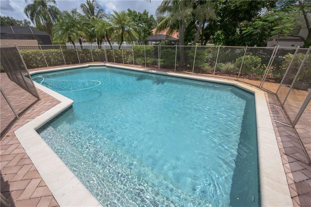 Cypress Glen 104-26 B - Residential