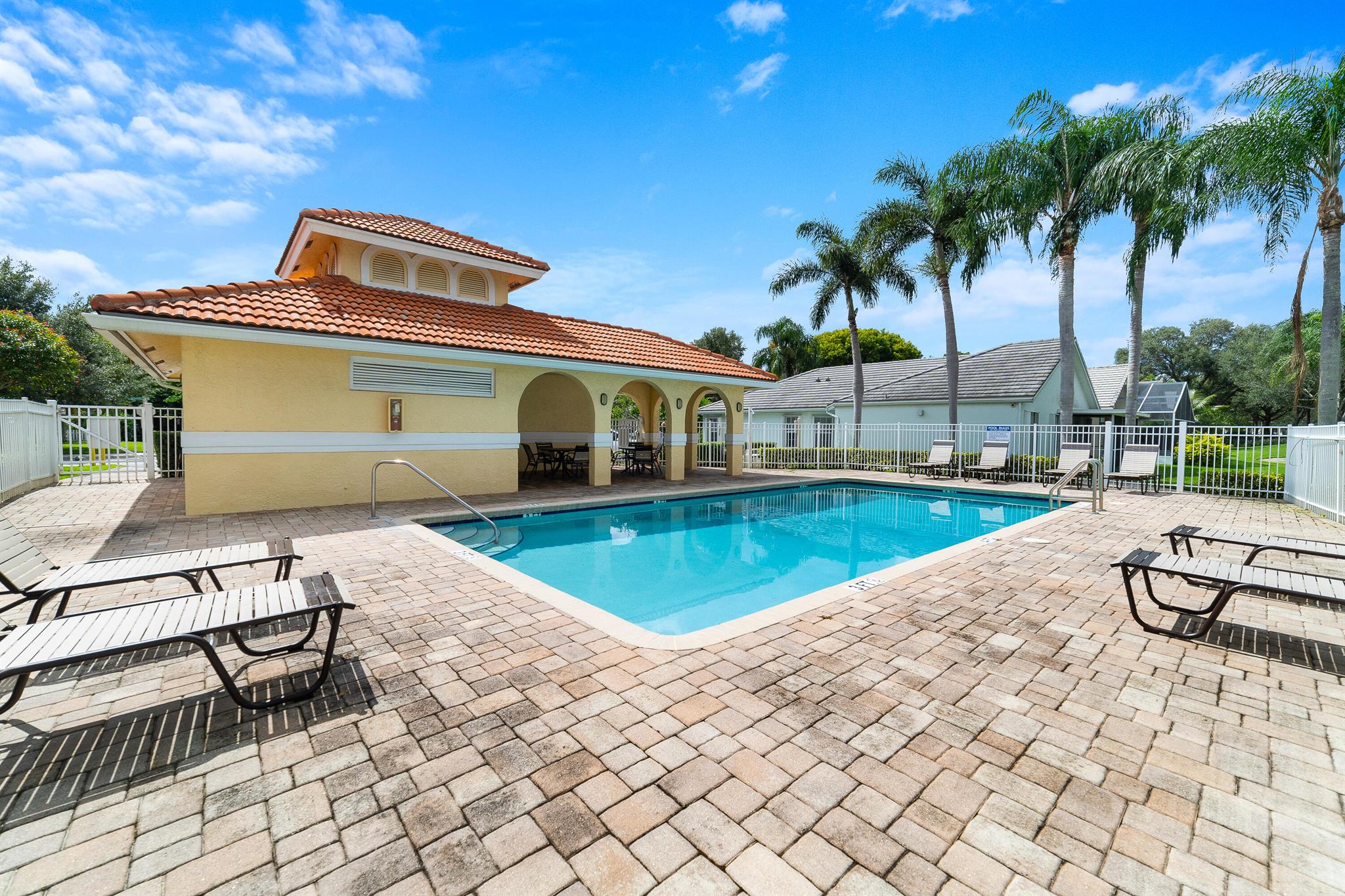 FOREST RIDGE - Residential