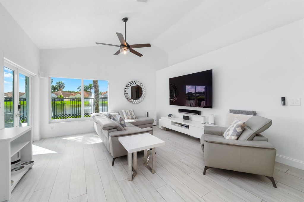 Photo of 8950 Lake Park Circle N, Davie, FL 33328 (MLS # R11134318)