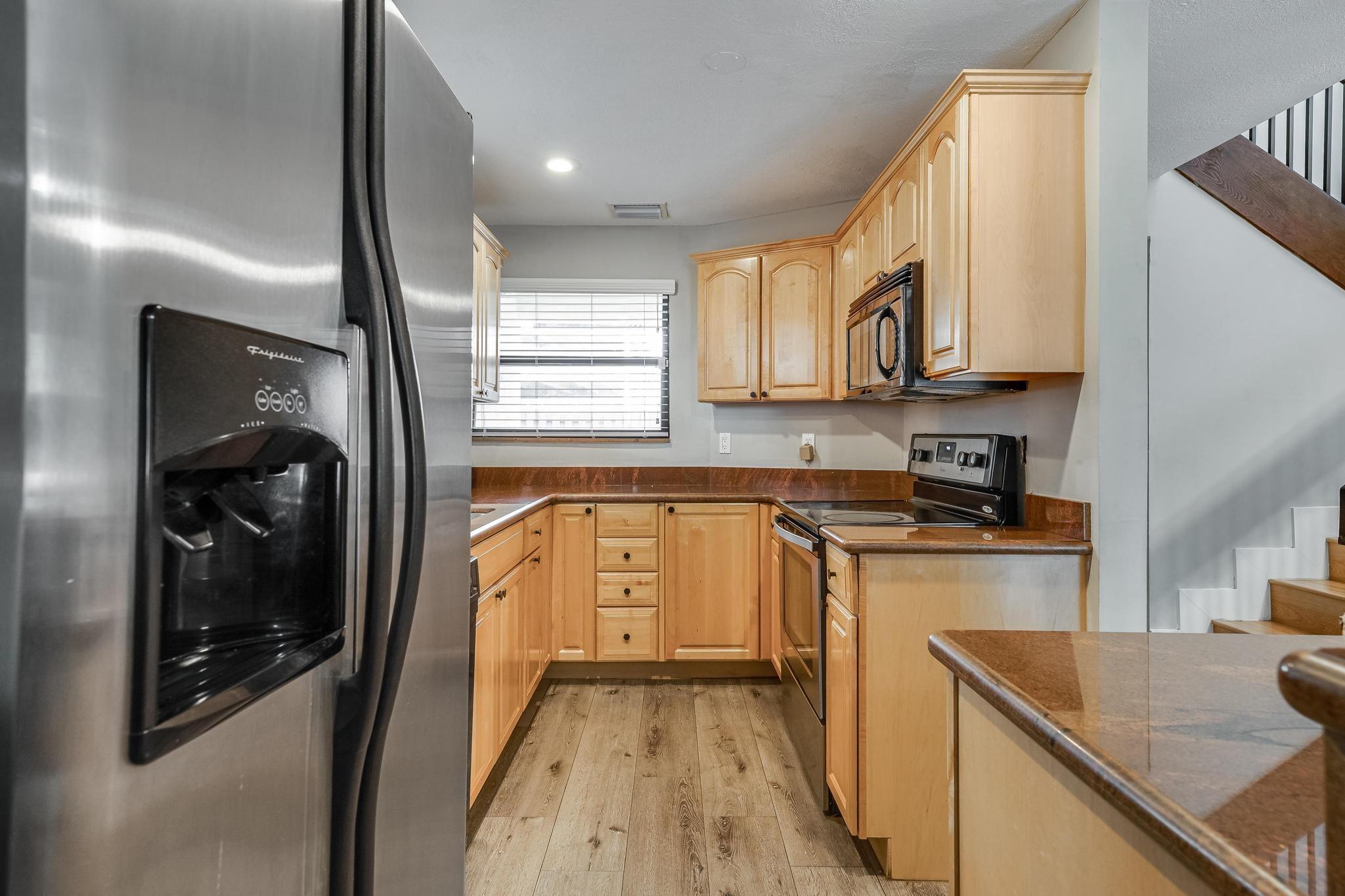 Sunrise 28-42 B - Residential Lease