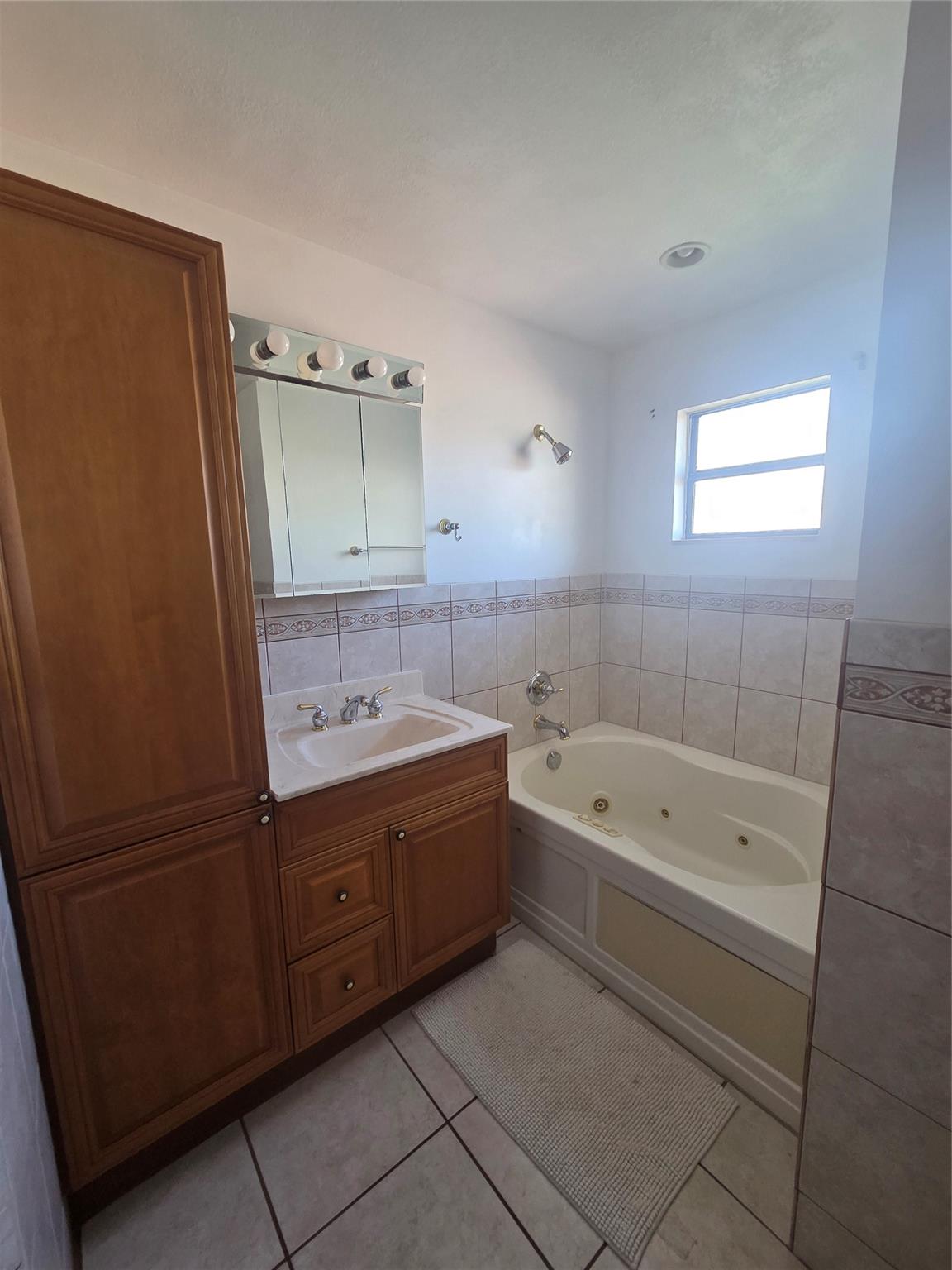 Sunrise 28-42 B - Residential Lease