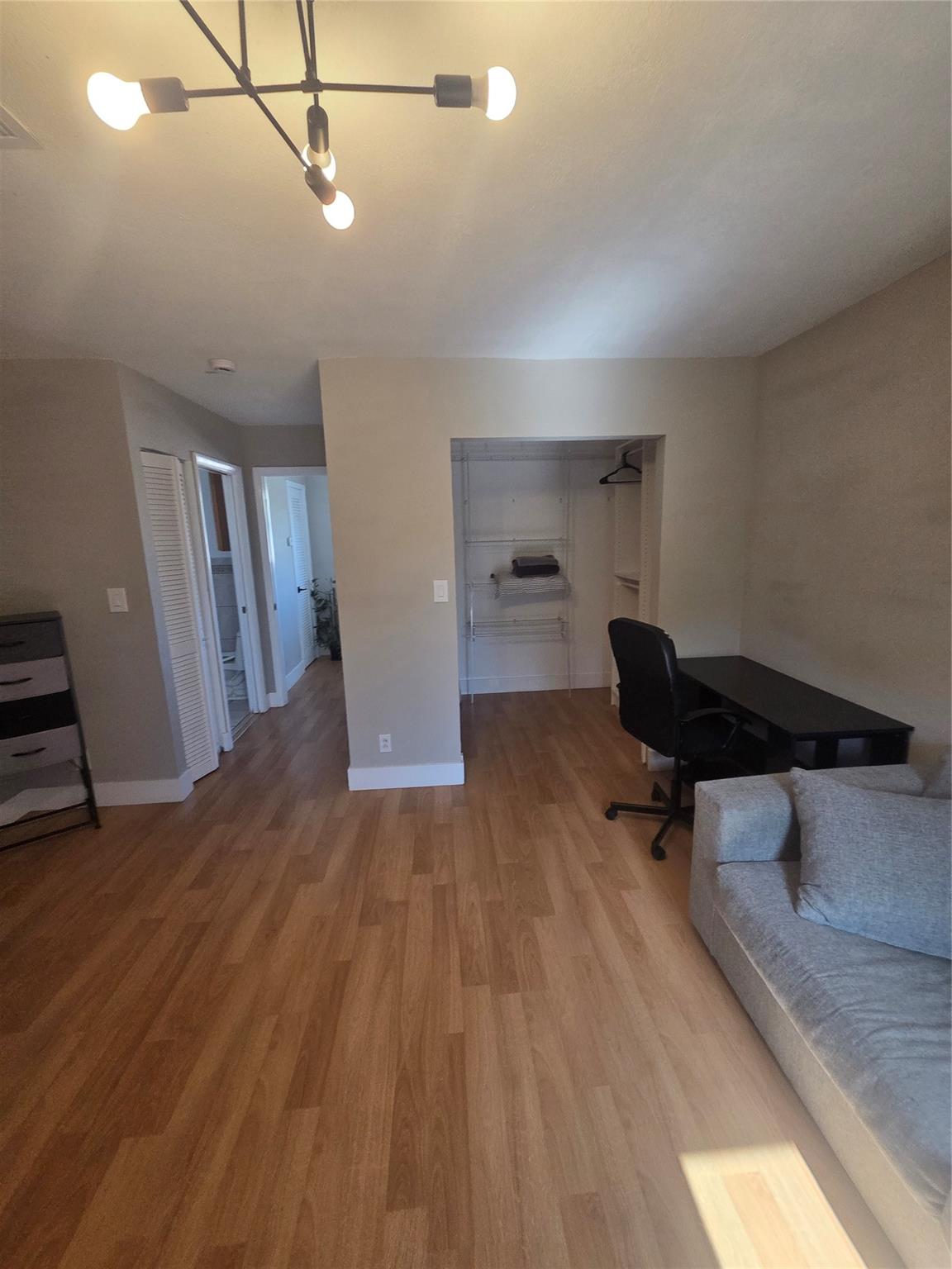 Sunrise 28-42 B - Residential Lease