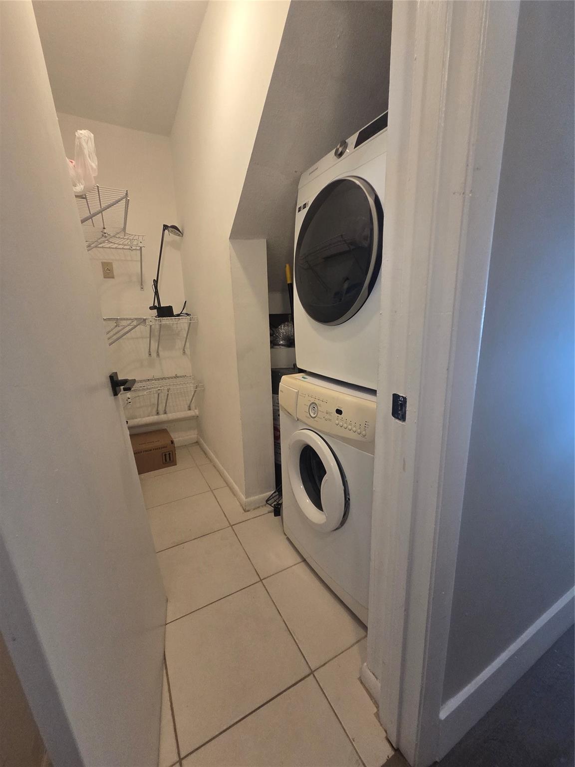 Sunrise 28-42 B - Residential Lease