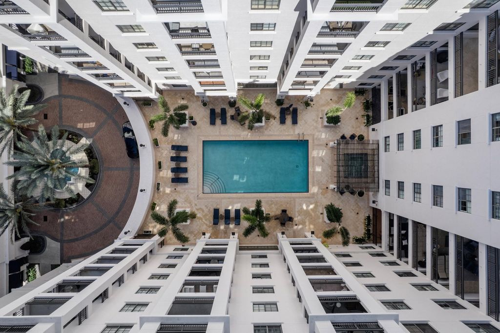 Photo of 233 S Federal Highway #405, Boca Raton, FL 33432 (MLS # R11167363)