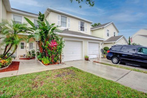 Featured picture for the property R10707168