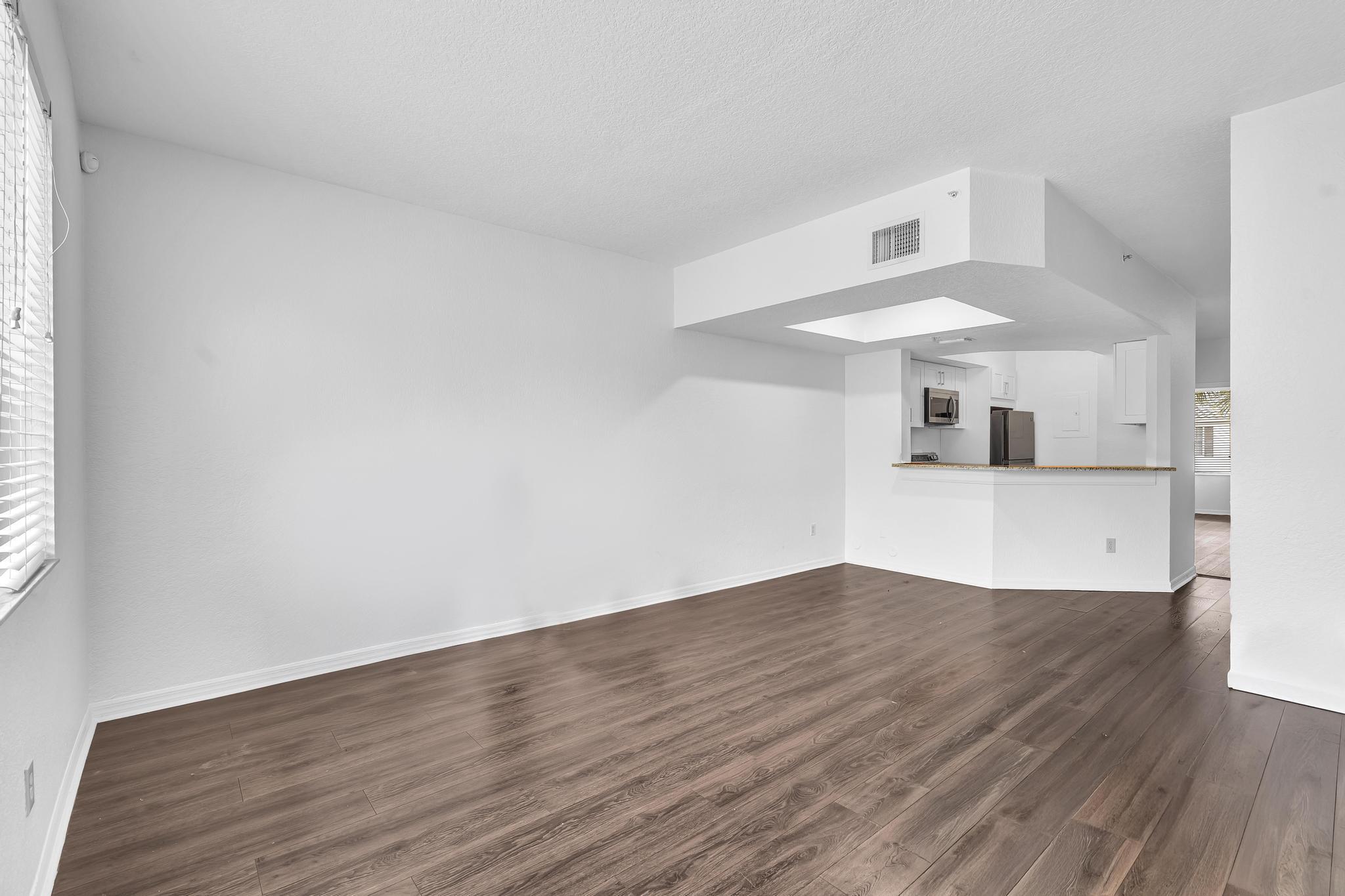 VILLAS DE TUSCANY CONDO - Residential