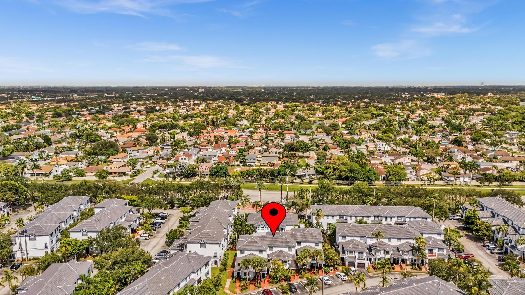 VILLAS DE TUSCANY CONDO - Residential