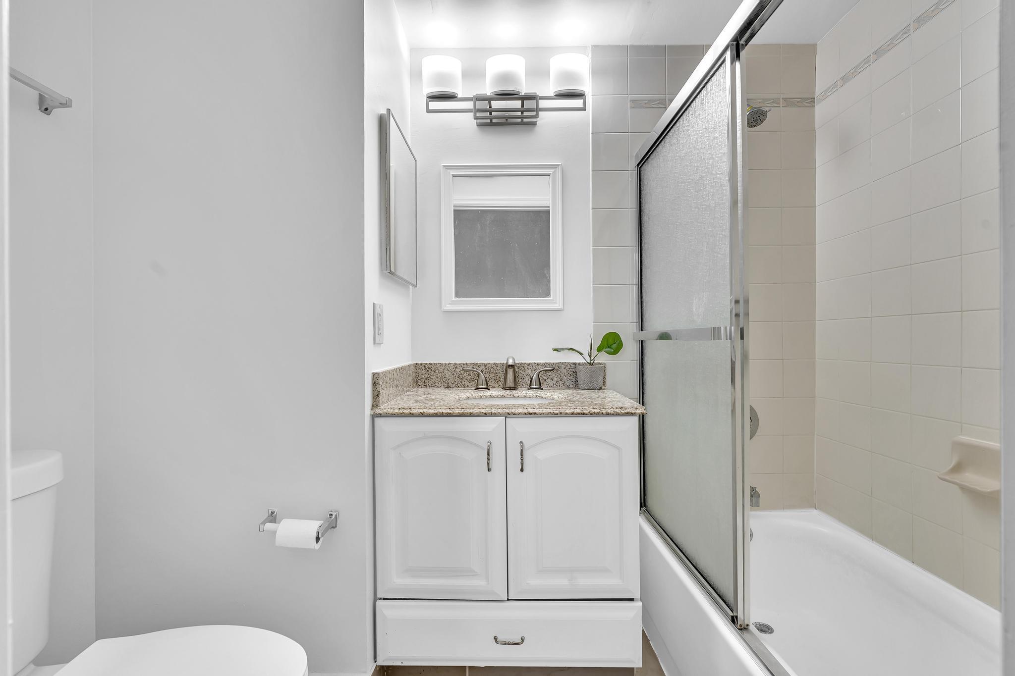 VILLAS DE TUSCANY CONDO - Residential