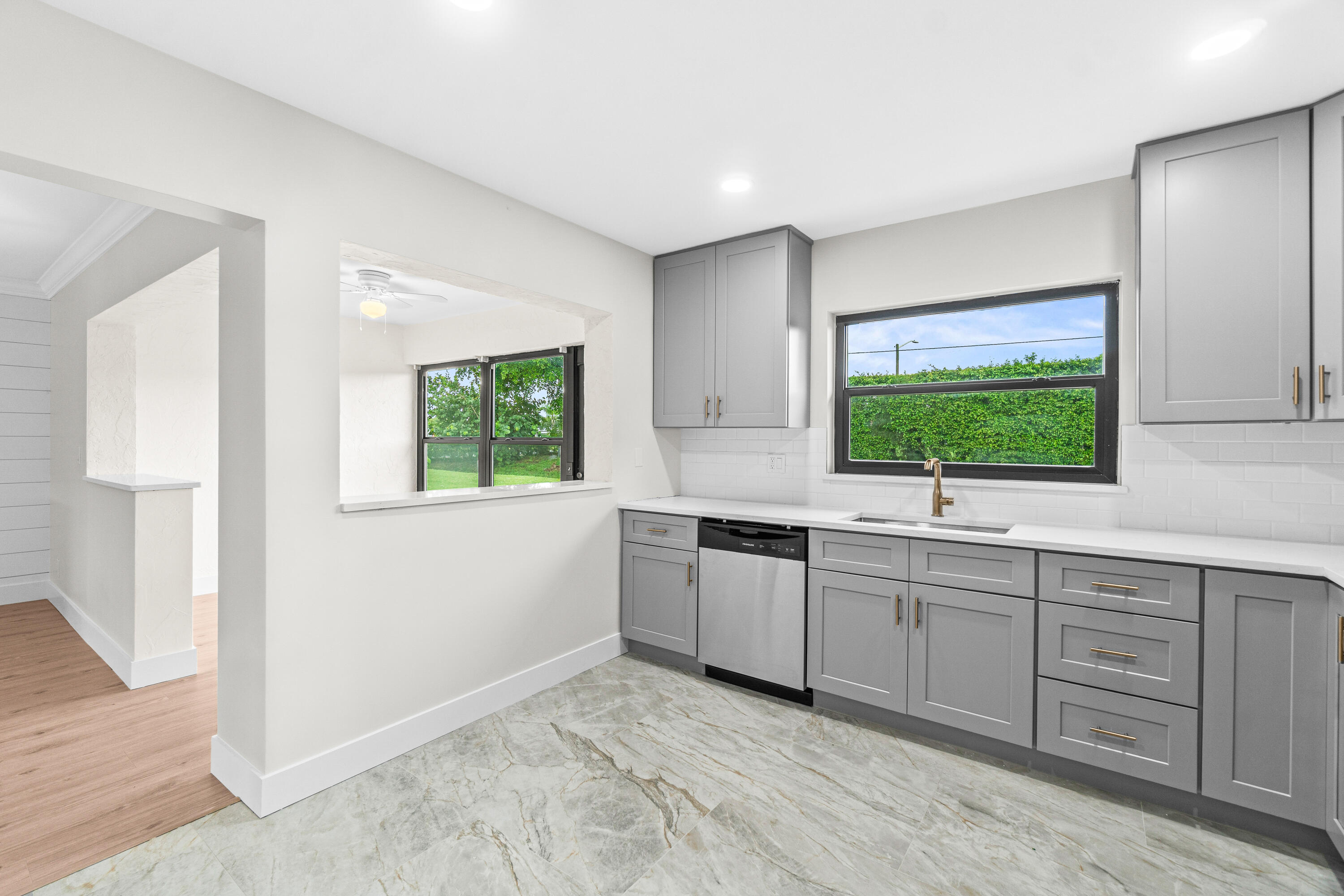 GREENTREE VILLAS CONDO - Residential