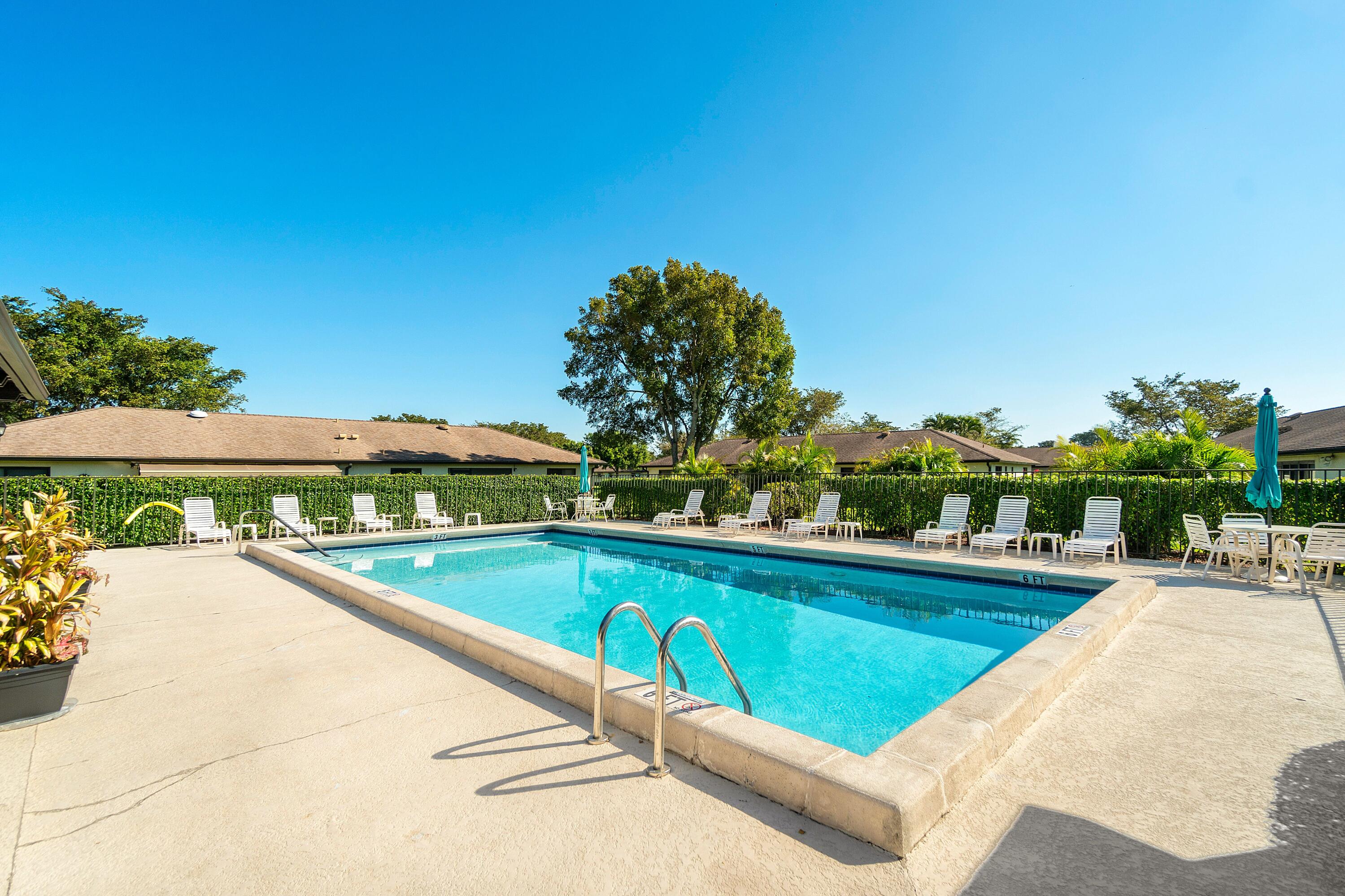 GREENTREE VILLAS CONDO - Residential