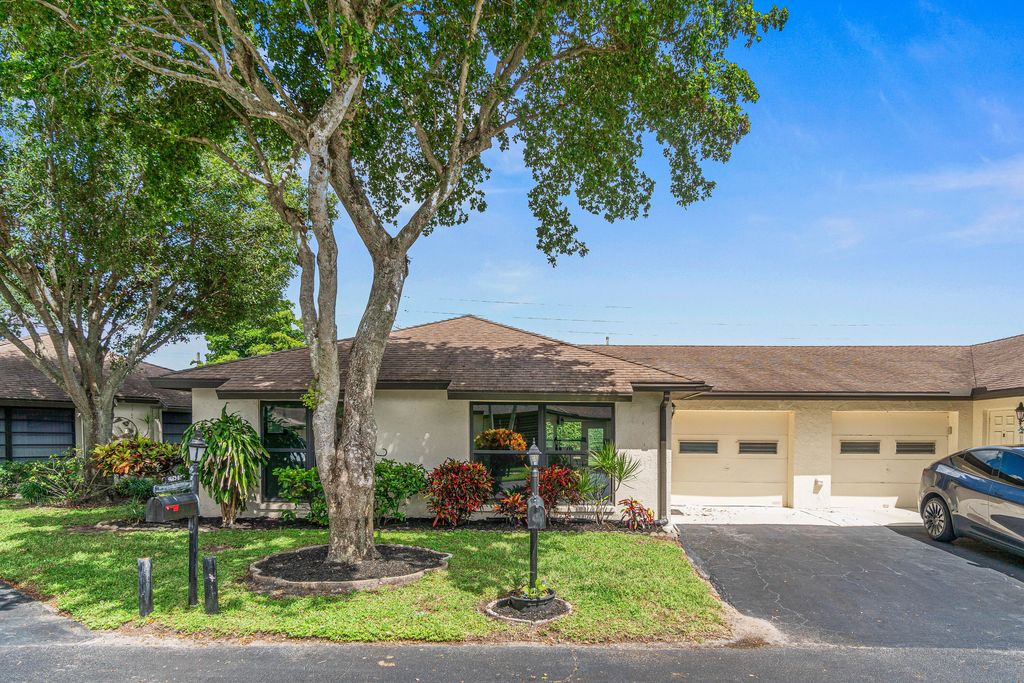 Photo of 4657 Greentree Place #A, Boynton Beach, FL 33436 (MLS # R11128568)