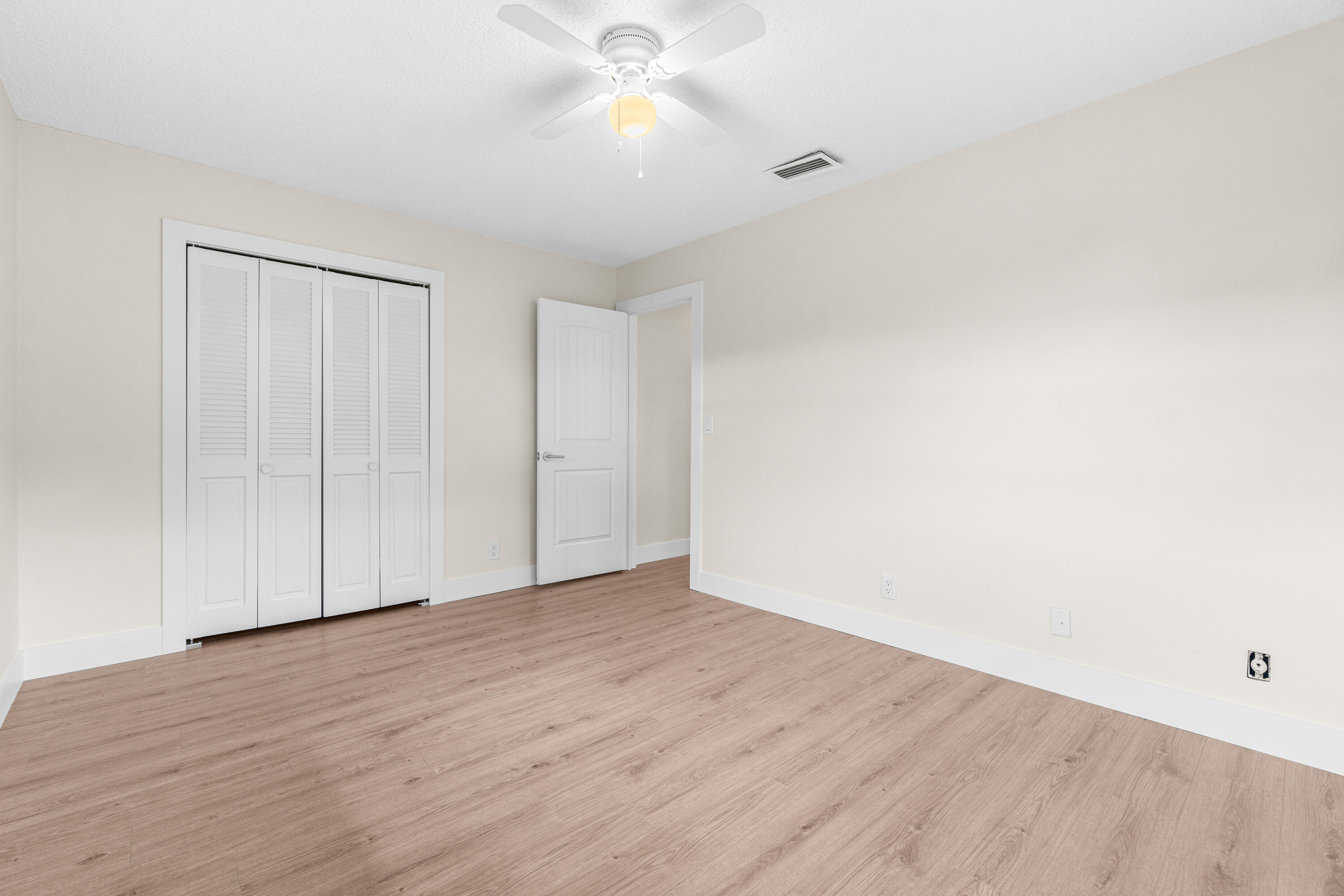 GREENTREE VILLAS CONDO - Residential