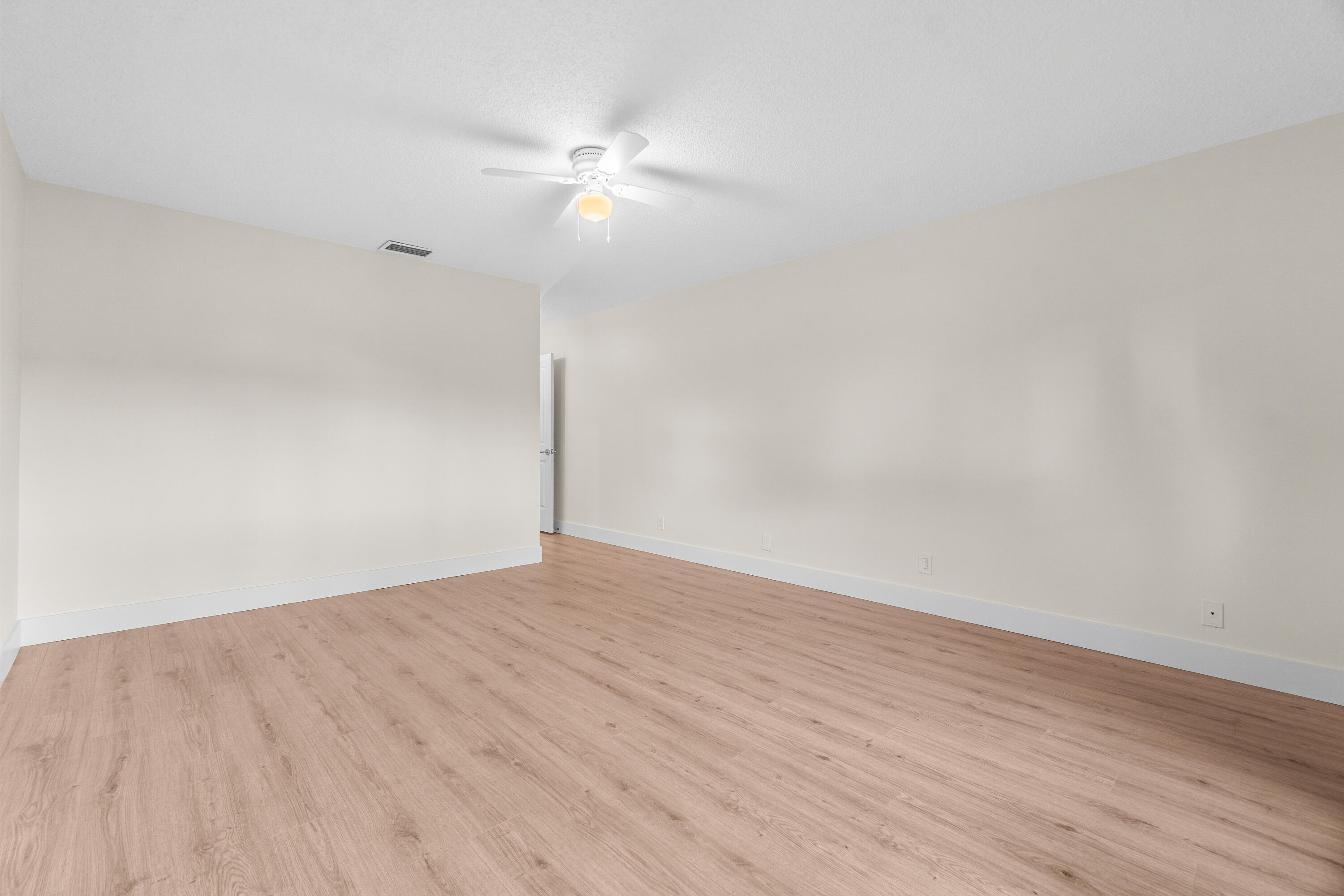 GREENTREE VILLAS CONDO - Residential