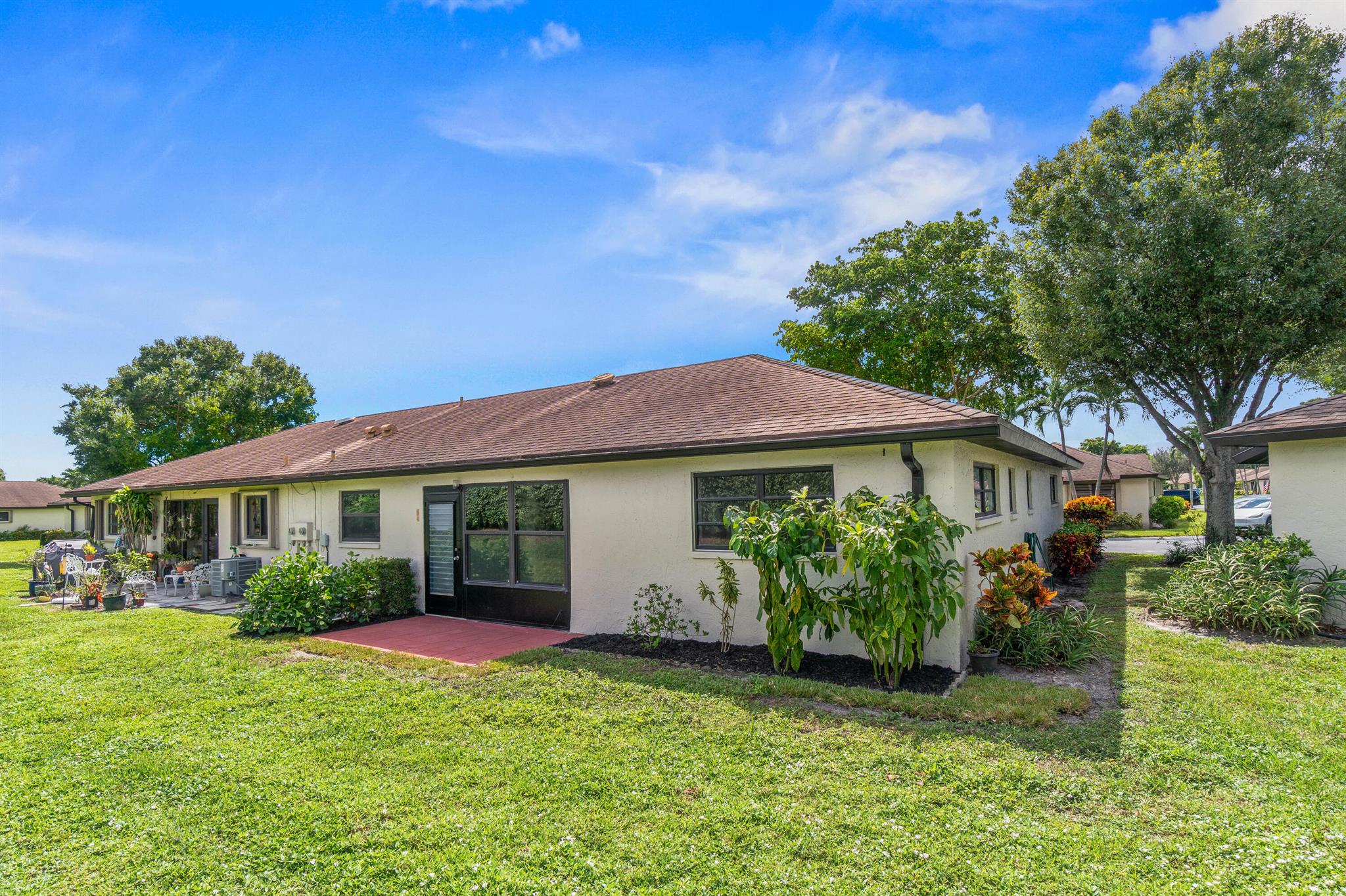 GREENTREE VILLAS CONDO - Residential