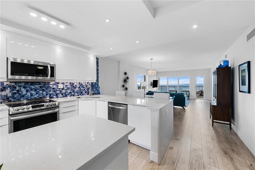 Admiralty Towers Condo - Residential Lease