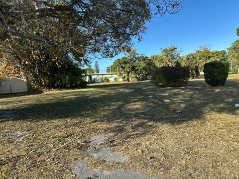 221 NE 9th Avenue Boynton Beach FL 33435