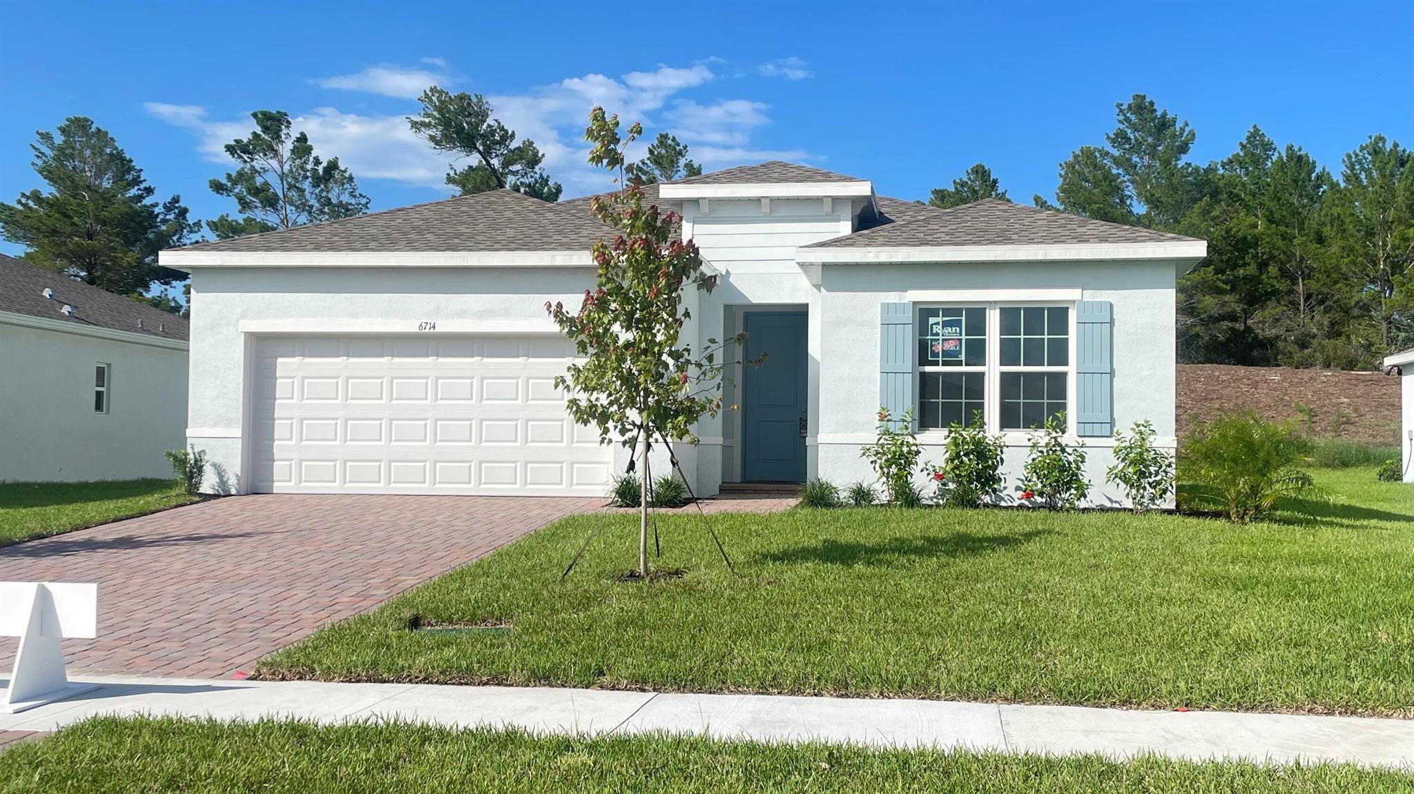 BEAUTIFUL FURNITURE IN HOUSE AND NICE LOCATION IN VERO BEACH, CLOSE TO BEACH, DOWNTOWN VERO BEACH ,SUPERMARKET ,RESTAURANT. COMMUNITY POOL GYM. IMPACT WINDOWS GRANITE COUNTER TOP STAINLESS STELL APPLIANCES, COVER PATIO, BBQ, TENNIS BALL AND PICKLEBALL COURTS. LAWN CARE INCLUDED. SEASONAL 3 MONTH MINIMUM ,YEARLY RENT AVAILABLE TOO $ 4,000.00.