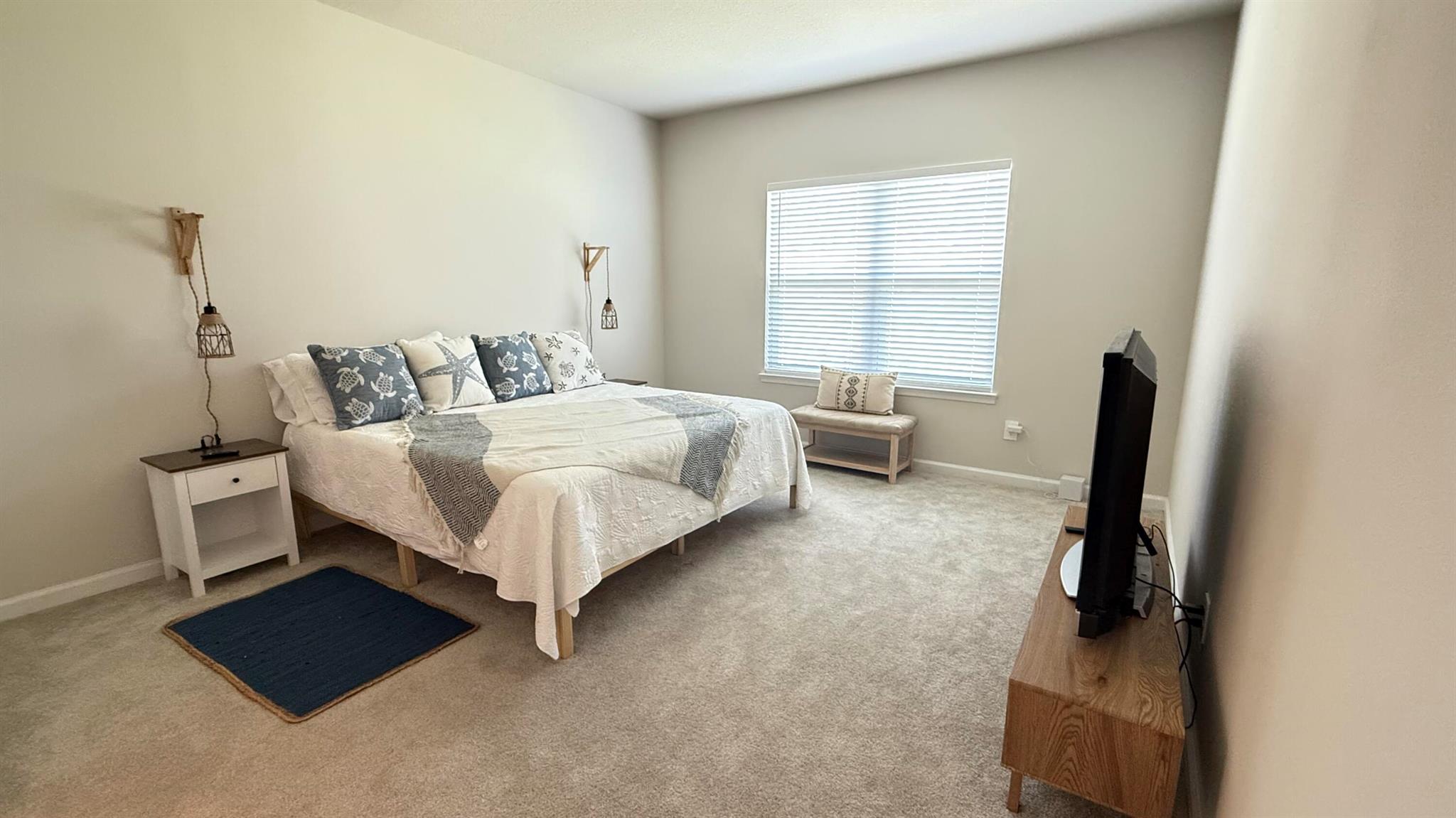 LOST TREE PRESERVE - Residential Lease