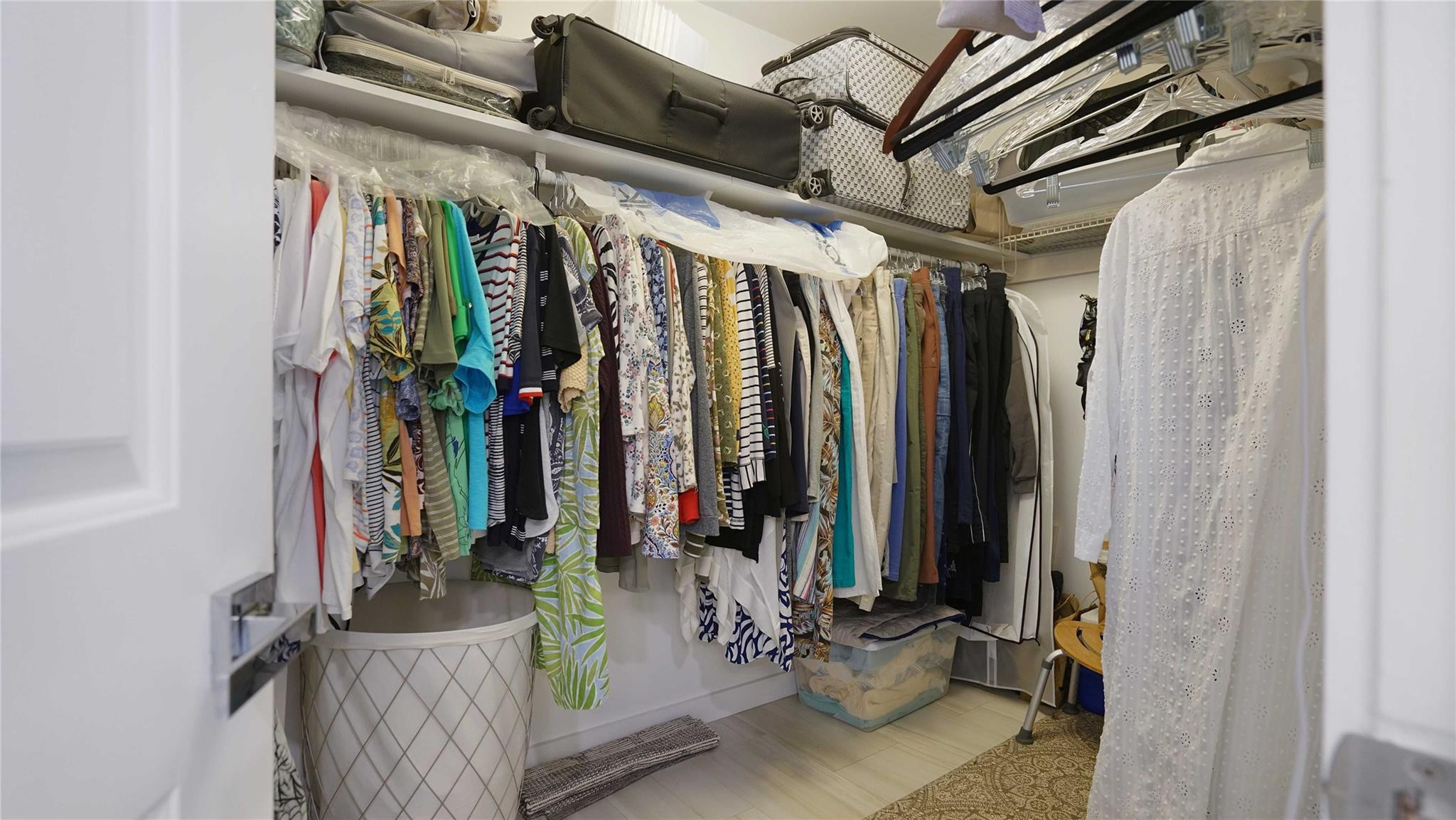 Playa Del Mar - Residential