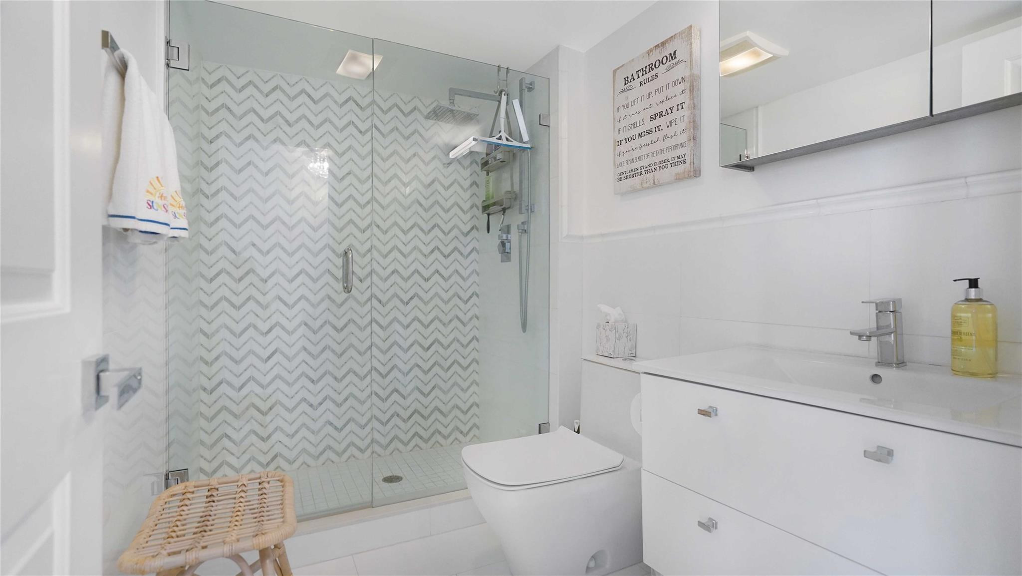 Playa Del Mar - Residential