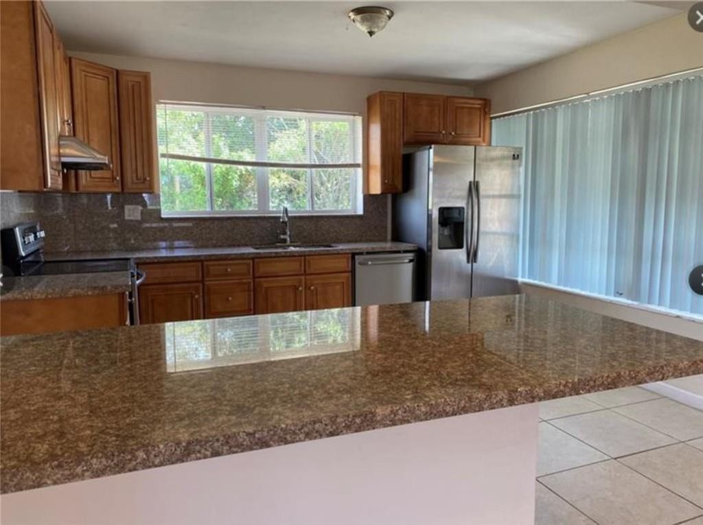 Photo of 7821 NW 14th Street, Pembroke Pines, FL 33024 (MLS # B26016726)