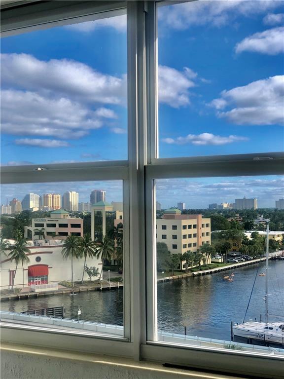 EAST POINT TOWERS - Residential