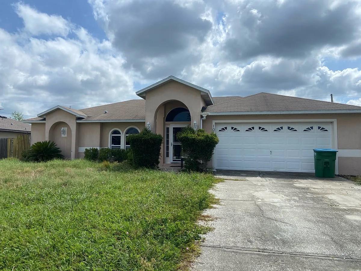1074 Wilmington Dr