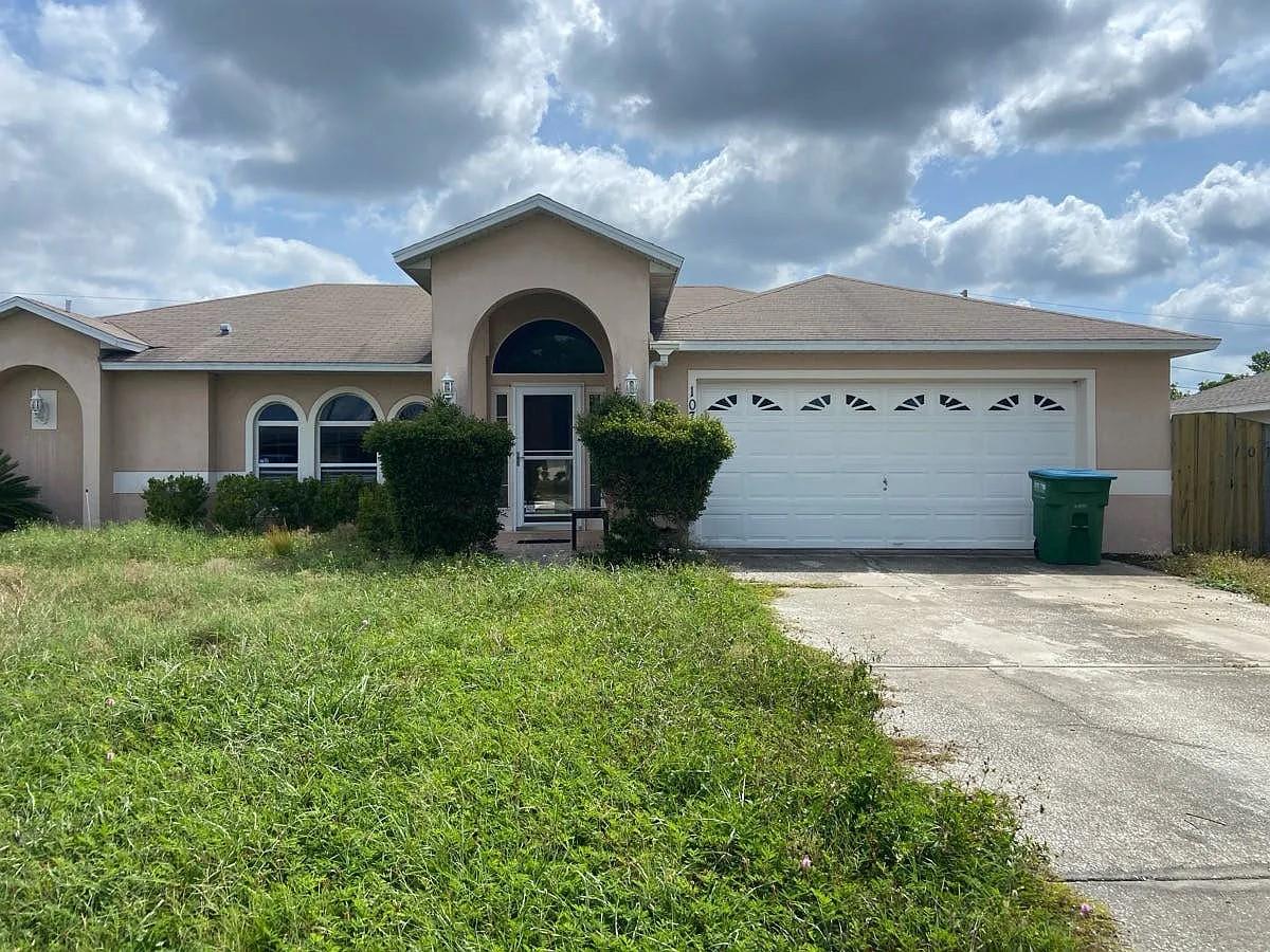 Foreclosure Auction Ends July 22, 2025 at 11:00 AM EST. Discover this inviting 3-bedroom, 2-bathroom home, offering a wonderful opportunity to live in a desirable Deltona neighborhood. The list price is the opening bid for the online auction. Sold As-is with Clear Title. Explore more details and submit your bid through Federa Home App.