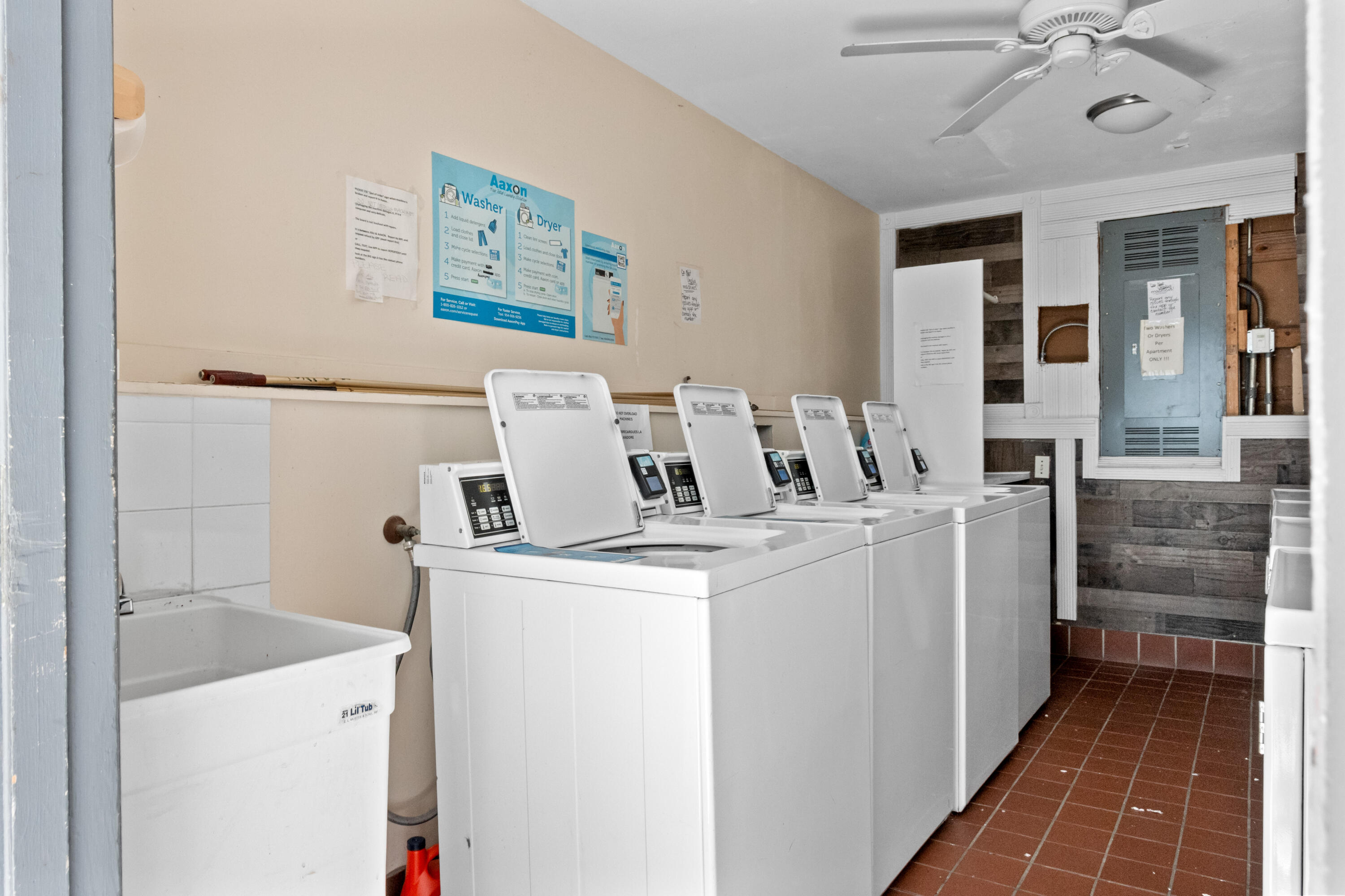 MAYFAIR APT CO-OP - Residential