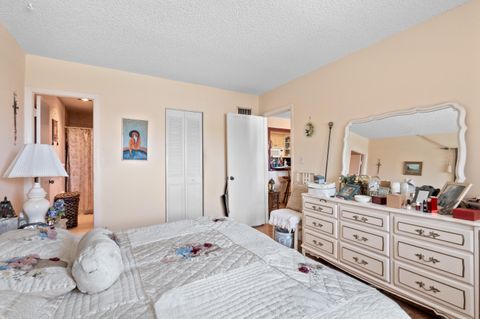 Tiny photo for 1520 Mckinley Street #215e, Hollywood, FL 33020 (MLS # B26012064)