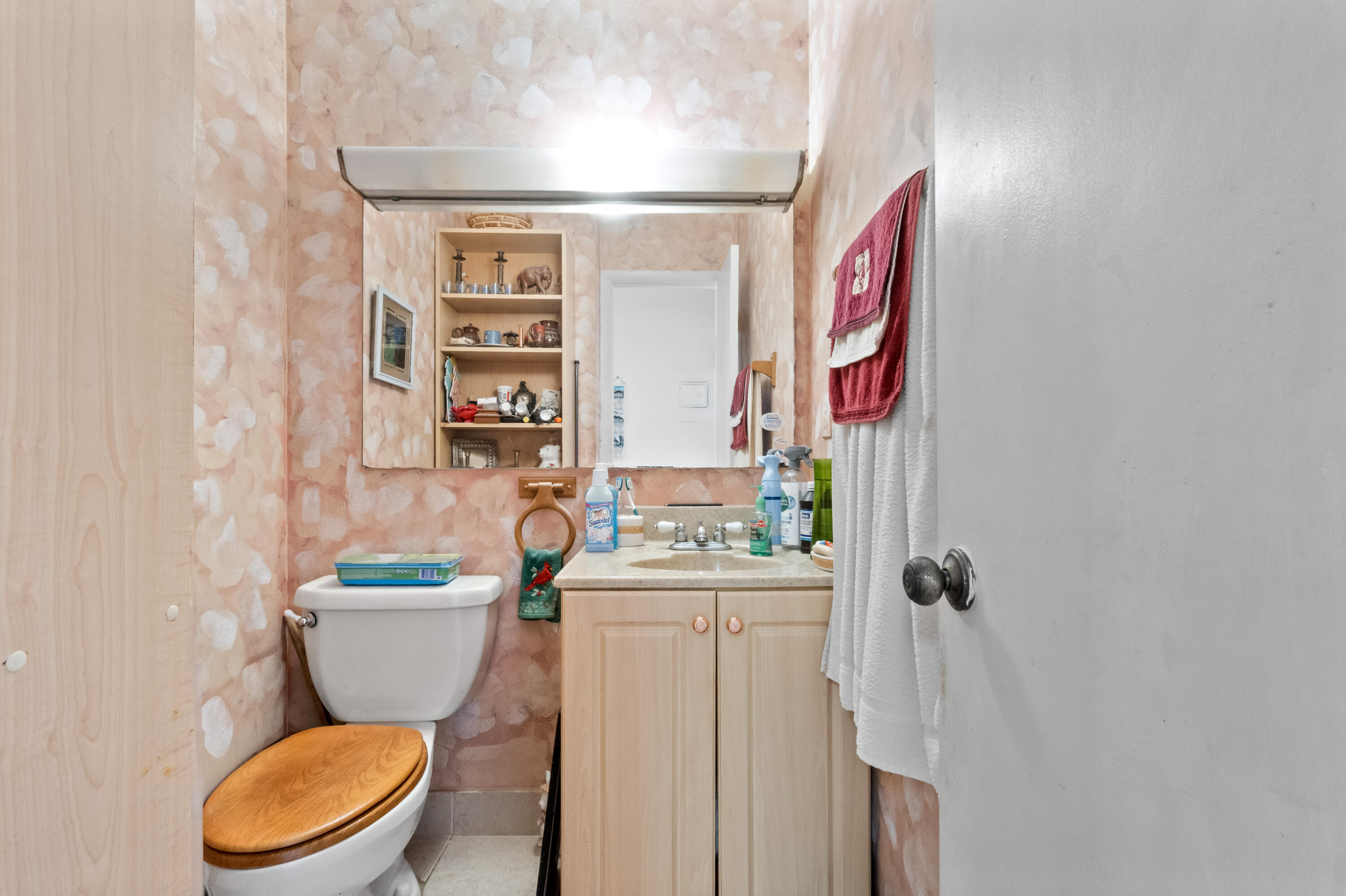 MAYFAIR APT CO-OP - Residential