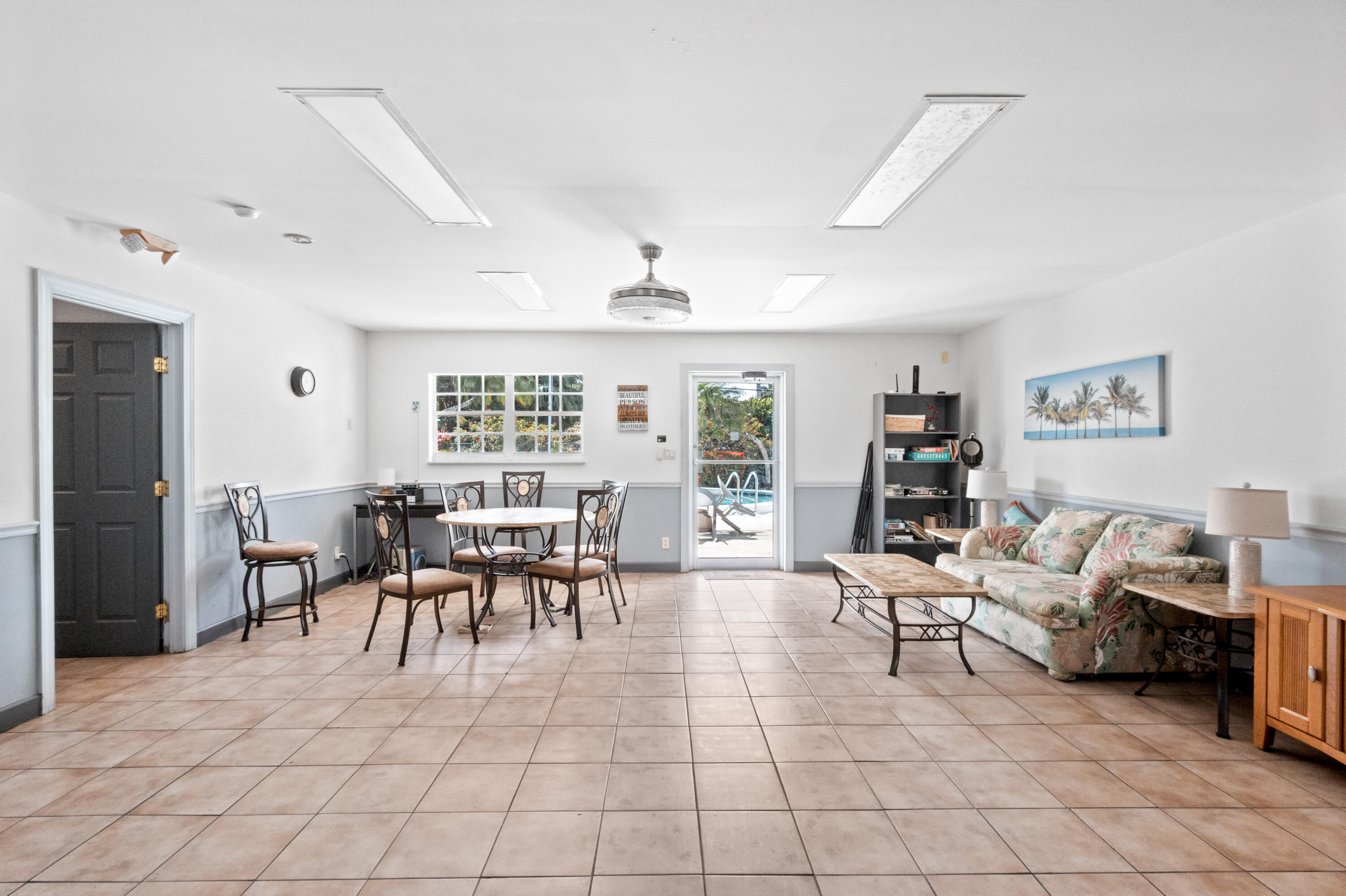 MAYFAIR APT CO-OP - Residential