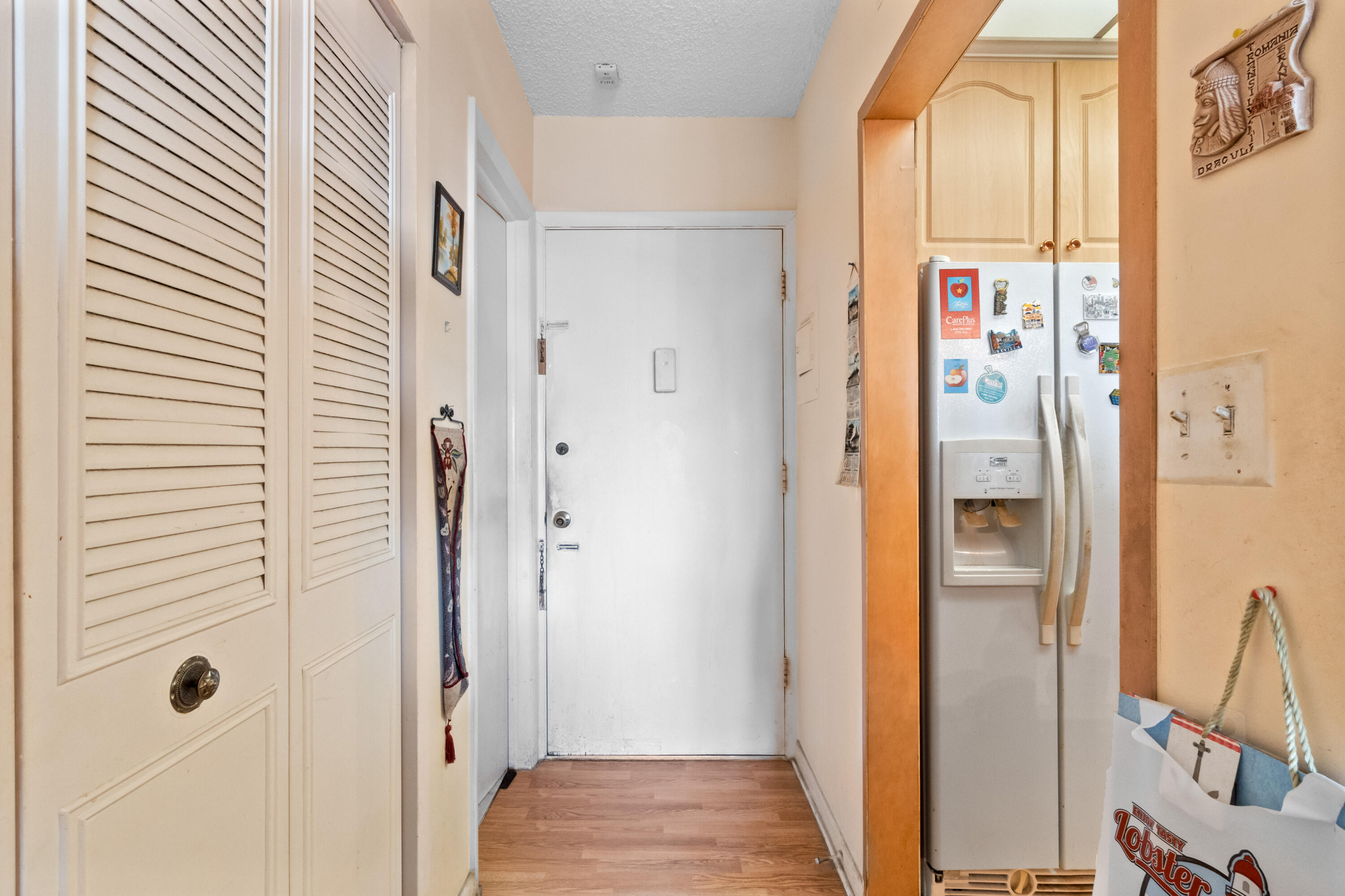 MAYFAIR APT CO-OP - Residential