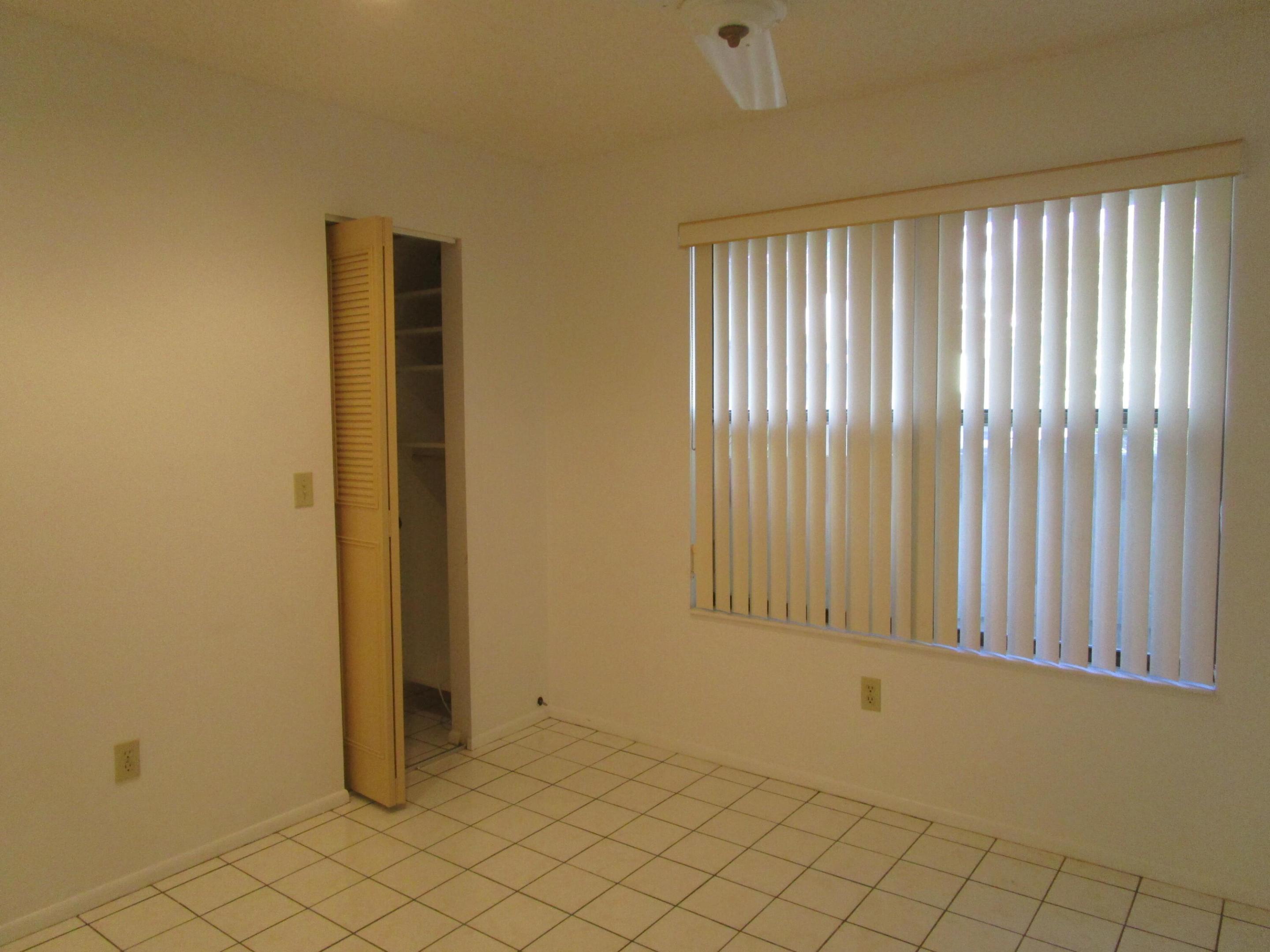 STRATHMORE GATE WEST UNIT 2 - Residential