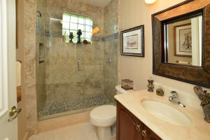 VALENCIA POINTE 1 - Residential