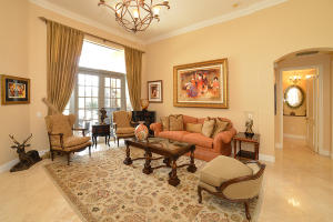 VALENCIA POINTE 1 - Residential