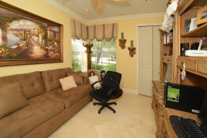 VALENCIA POINTE 1 - Residential