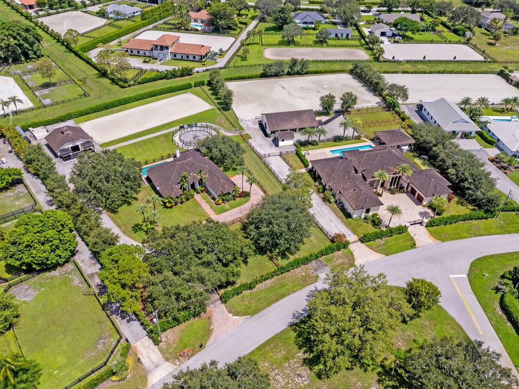 Photo of 1601 Clydesdale Avenue, Wellington, FL 33414 (MLS # B26034453)