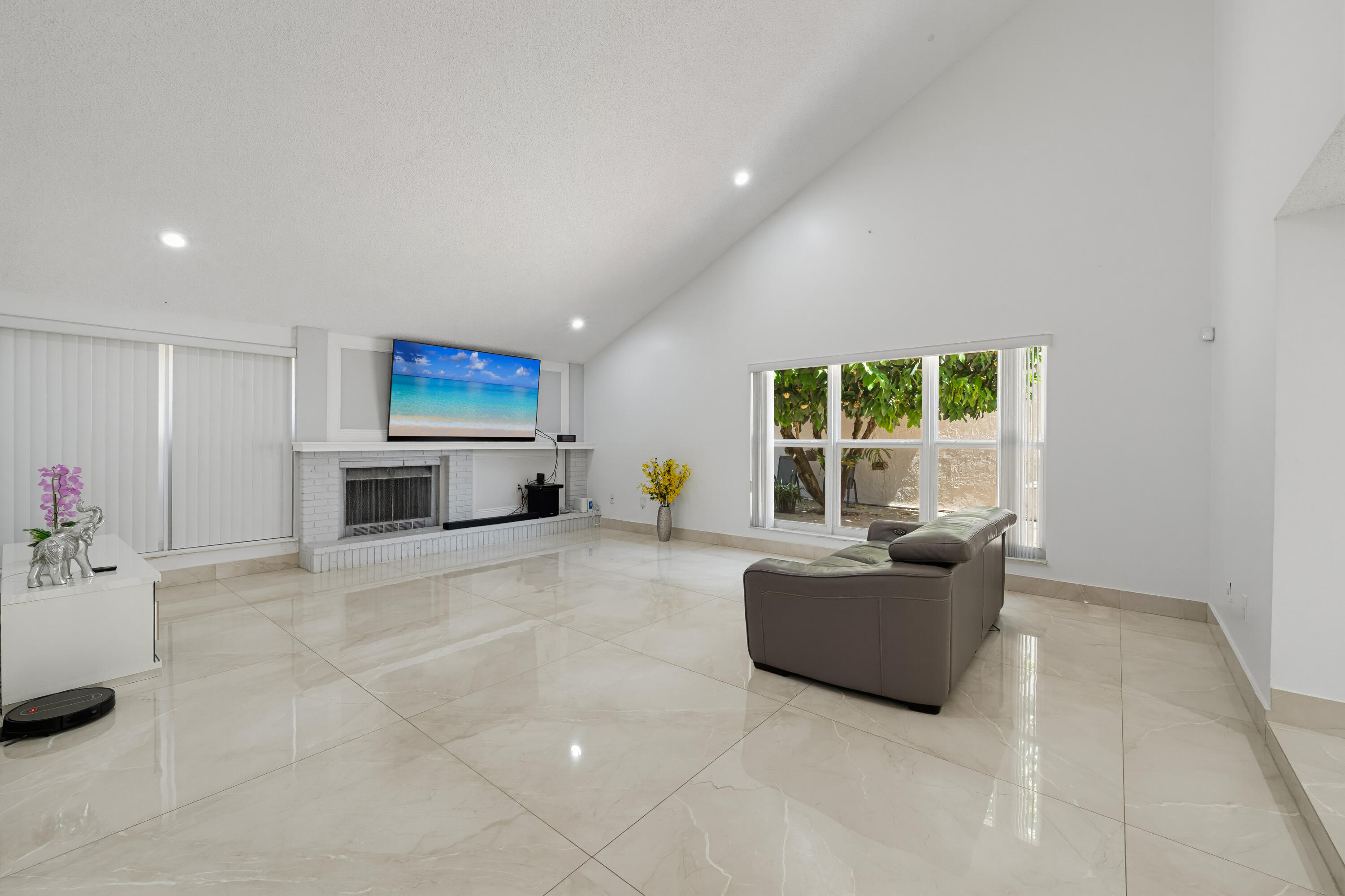8811 SW 150th Place Circle