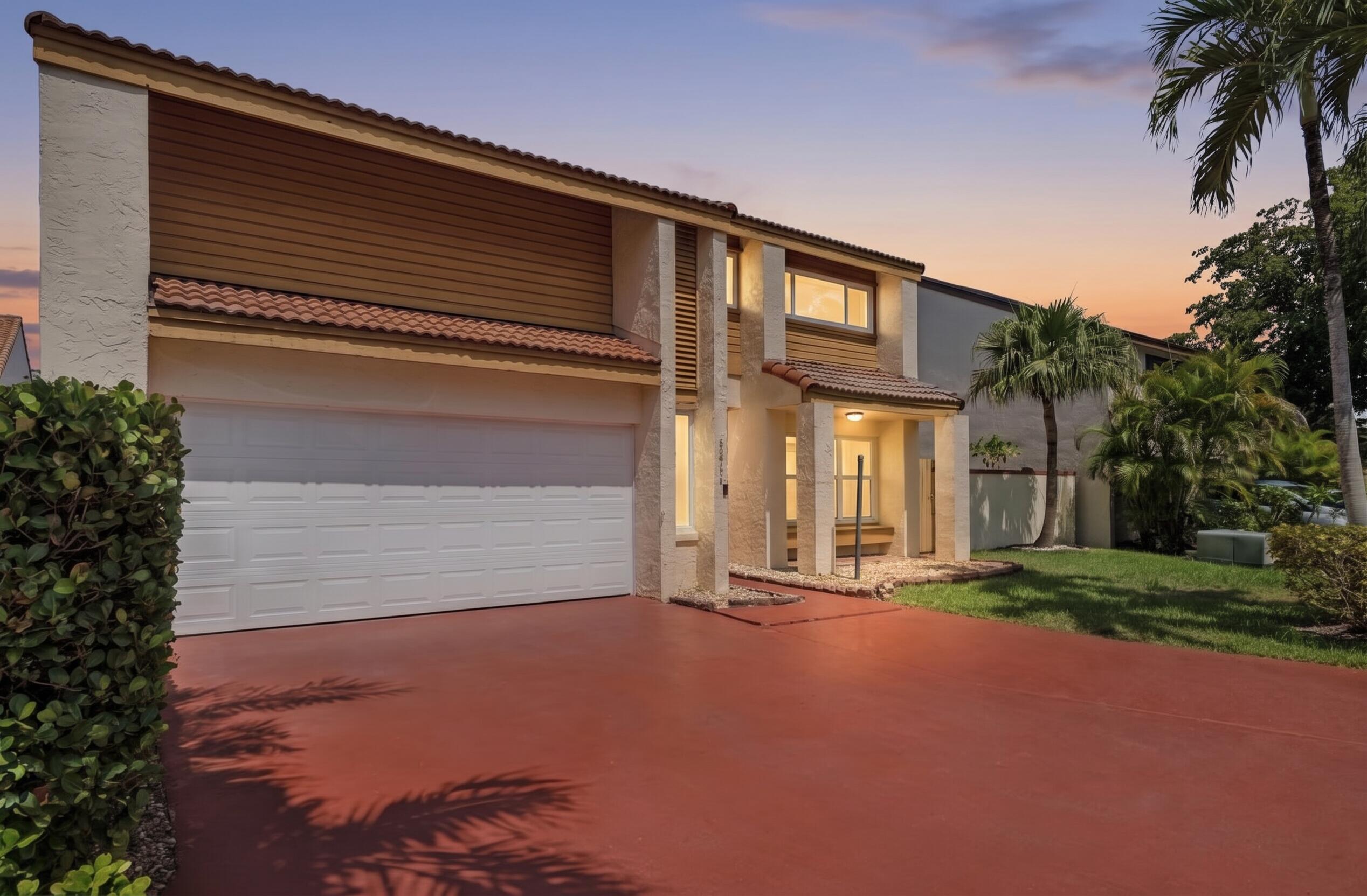 8811 SW 150th Place Circle