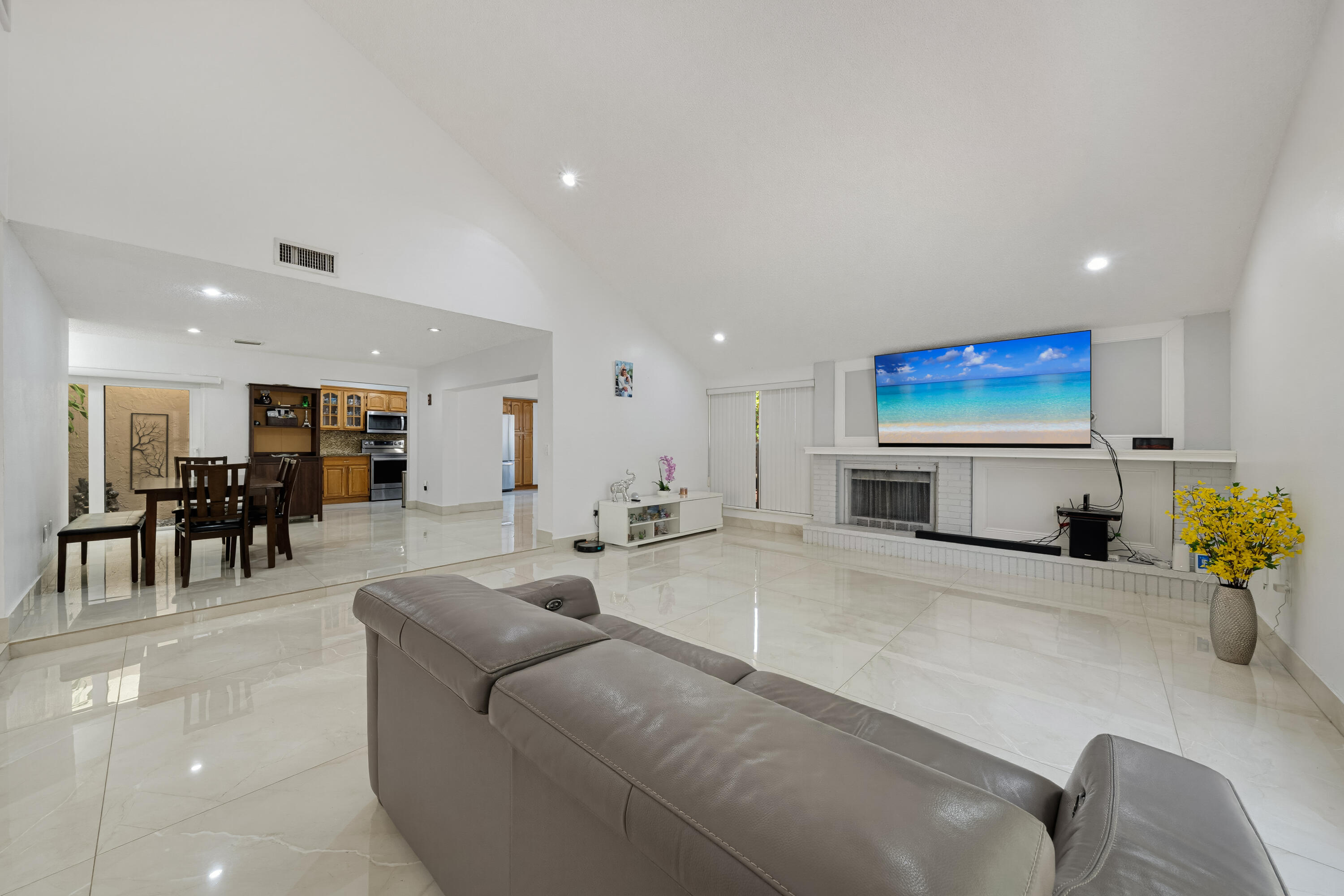 8811 SW 150th Place Circle