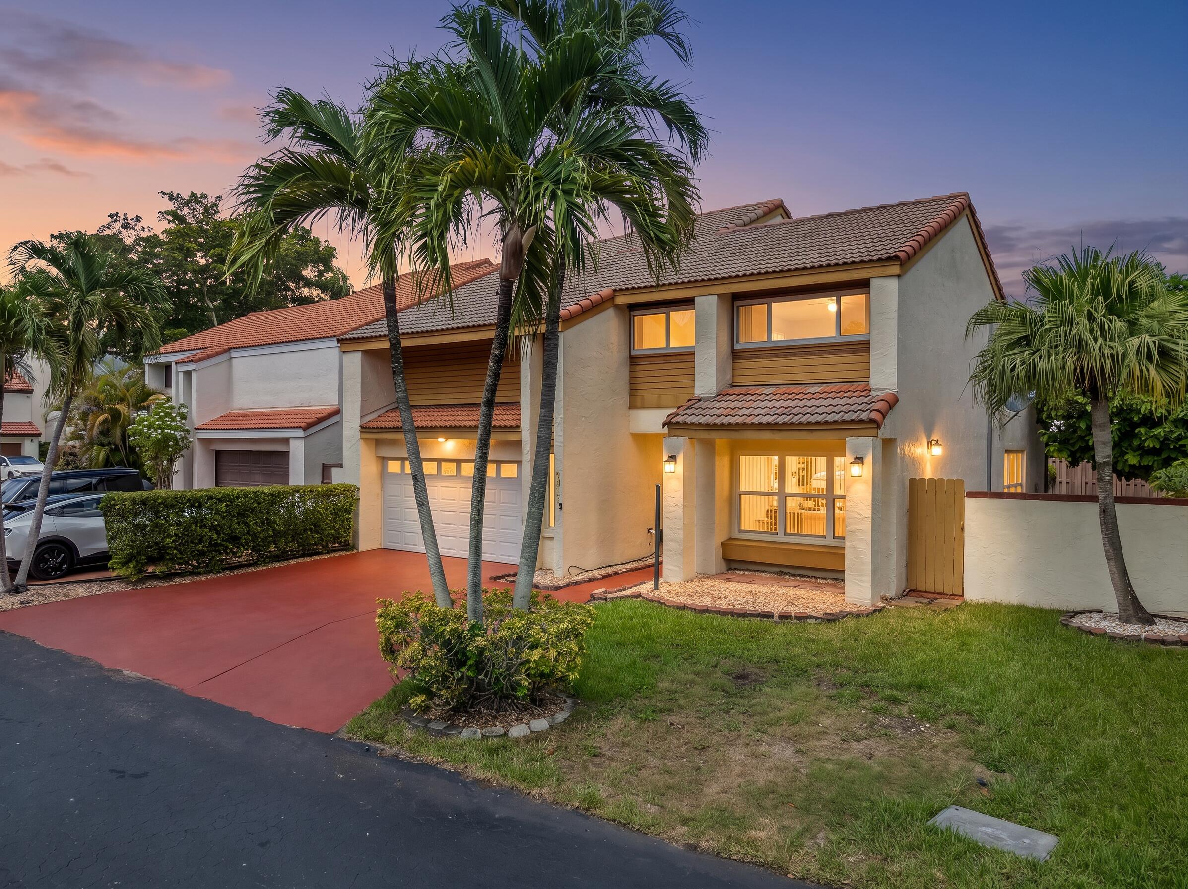 8811 SW 150th Place Circle
