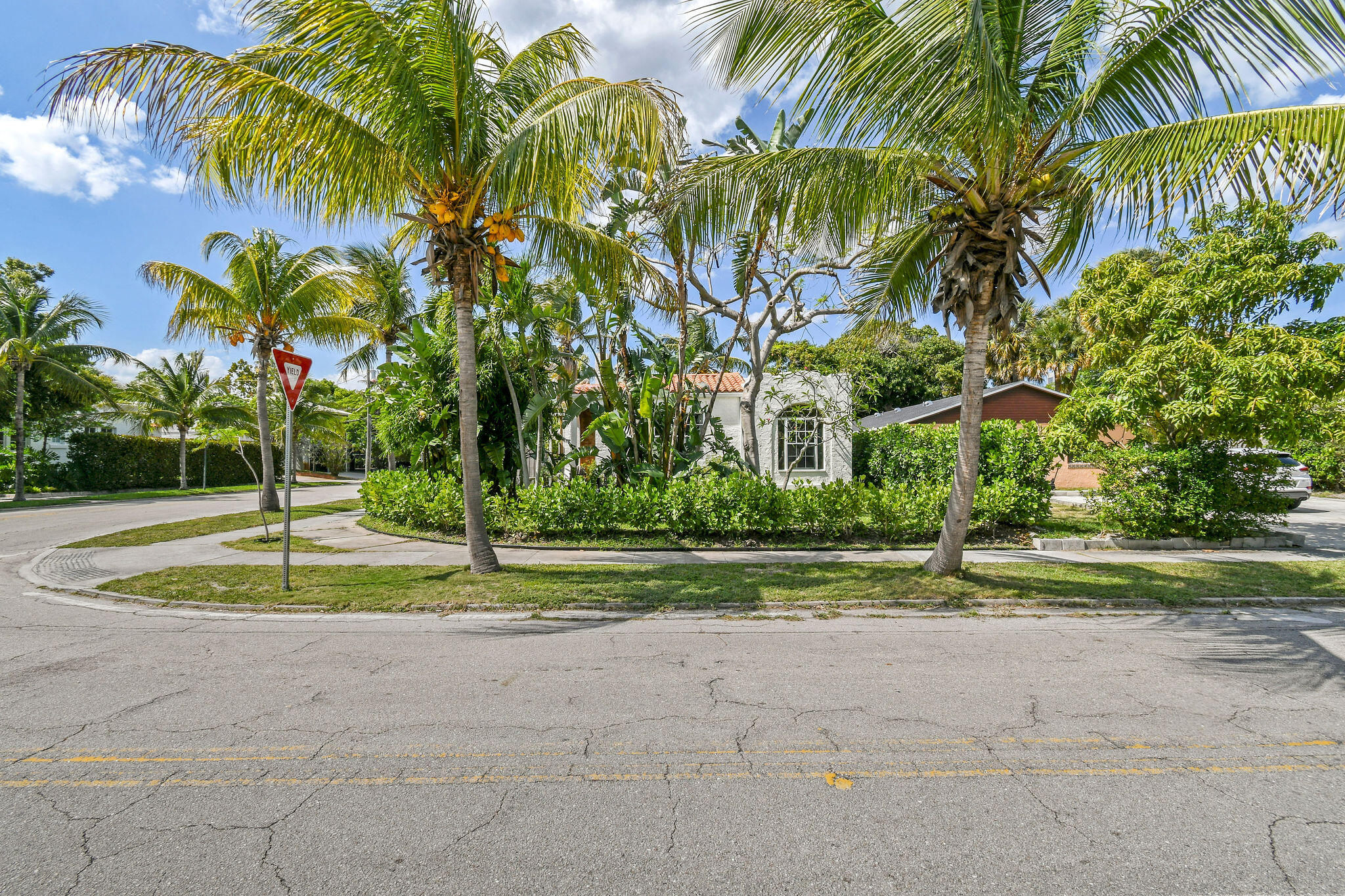 2118 Florida Avenue